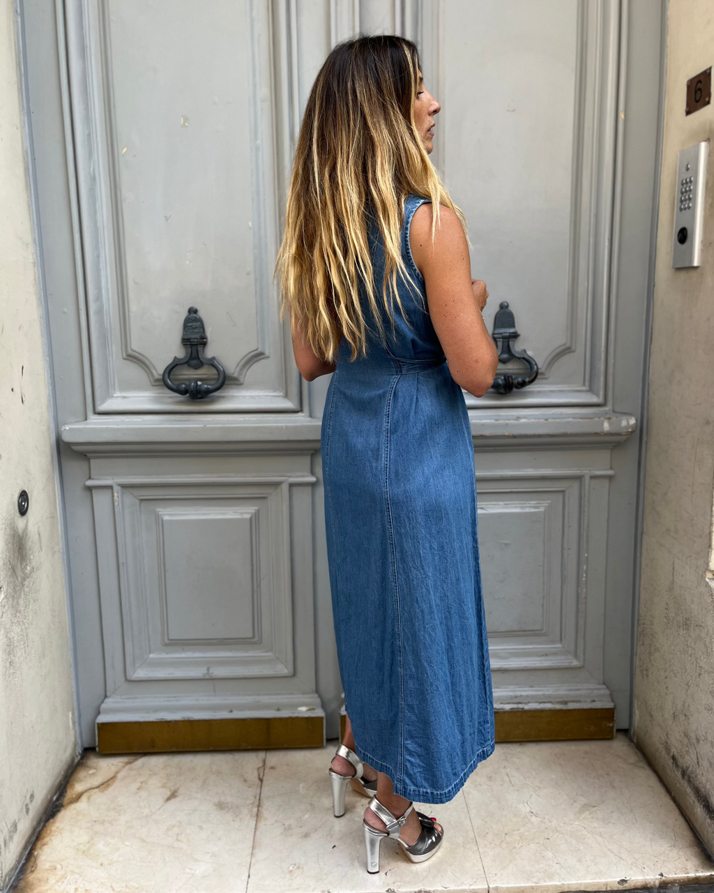 Robe en jean à broderies
