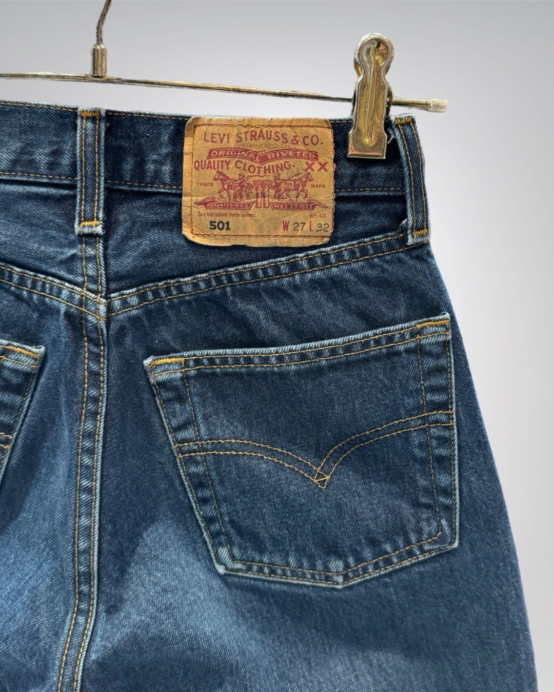 Jeans Levi's 501 W27 L32 - numéro 1Q