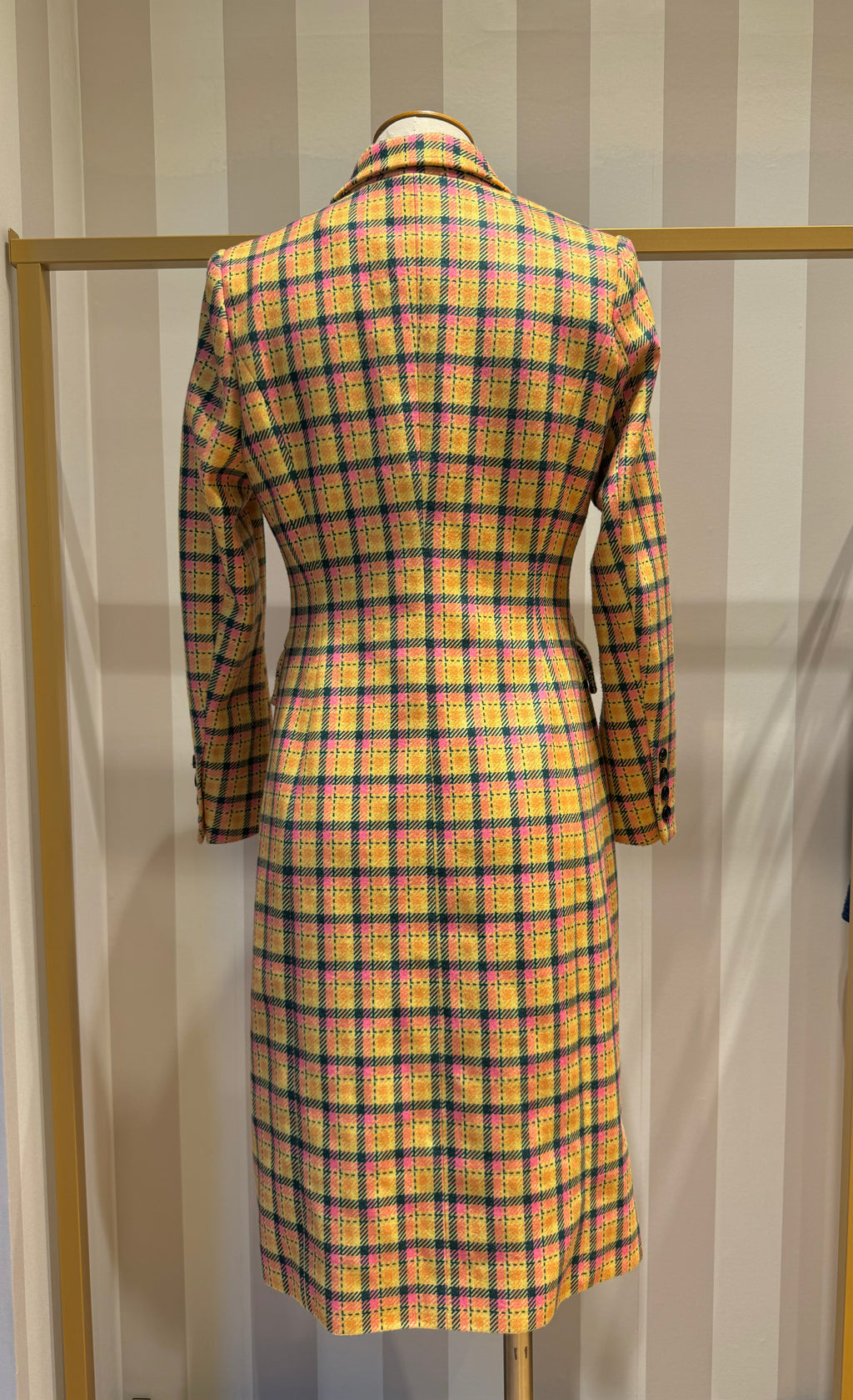 Manteau Balenciaga à carreaux