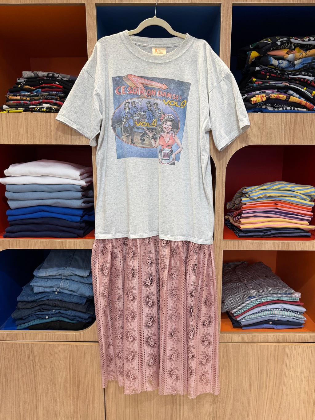 Robe upcyclée « Ce soir on danse »