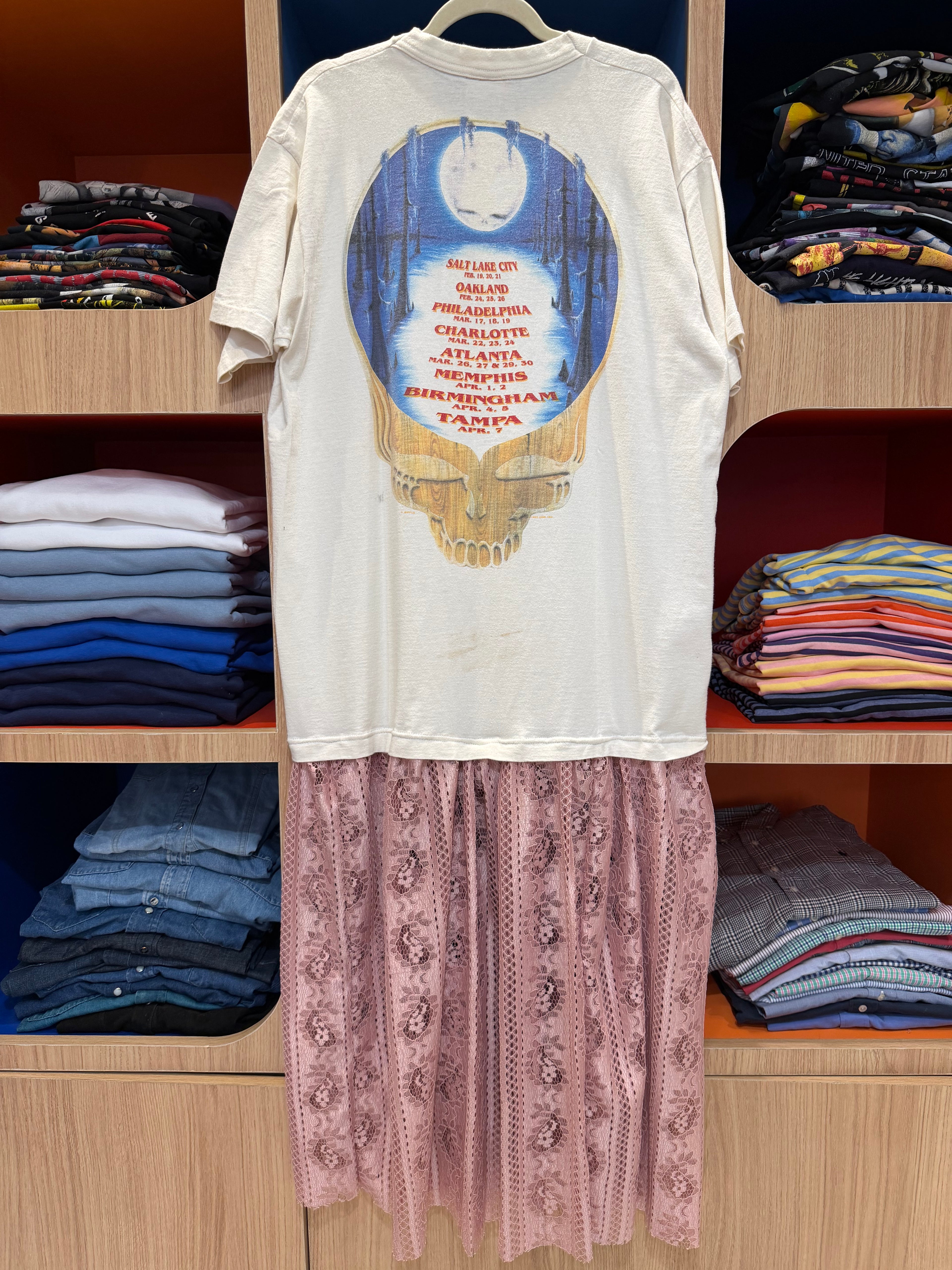 Robe upcyclée « Grateful Dead »