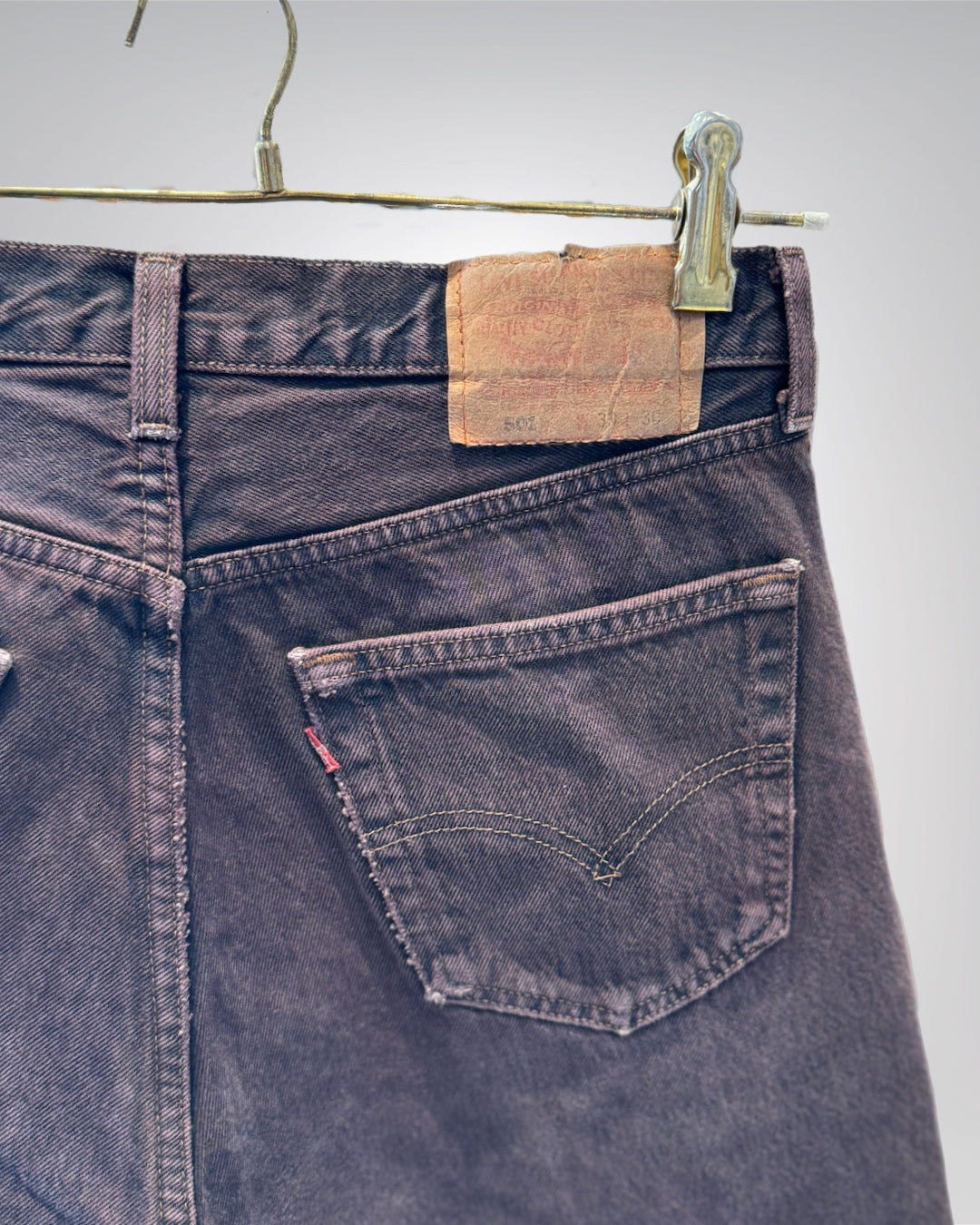 Jeans Levi's 501 W33 L30 - numéro H3