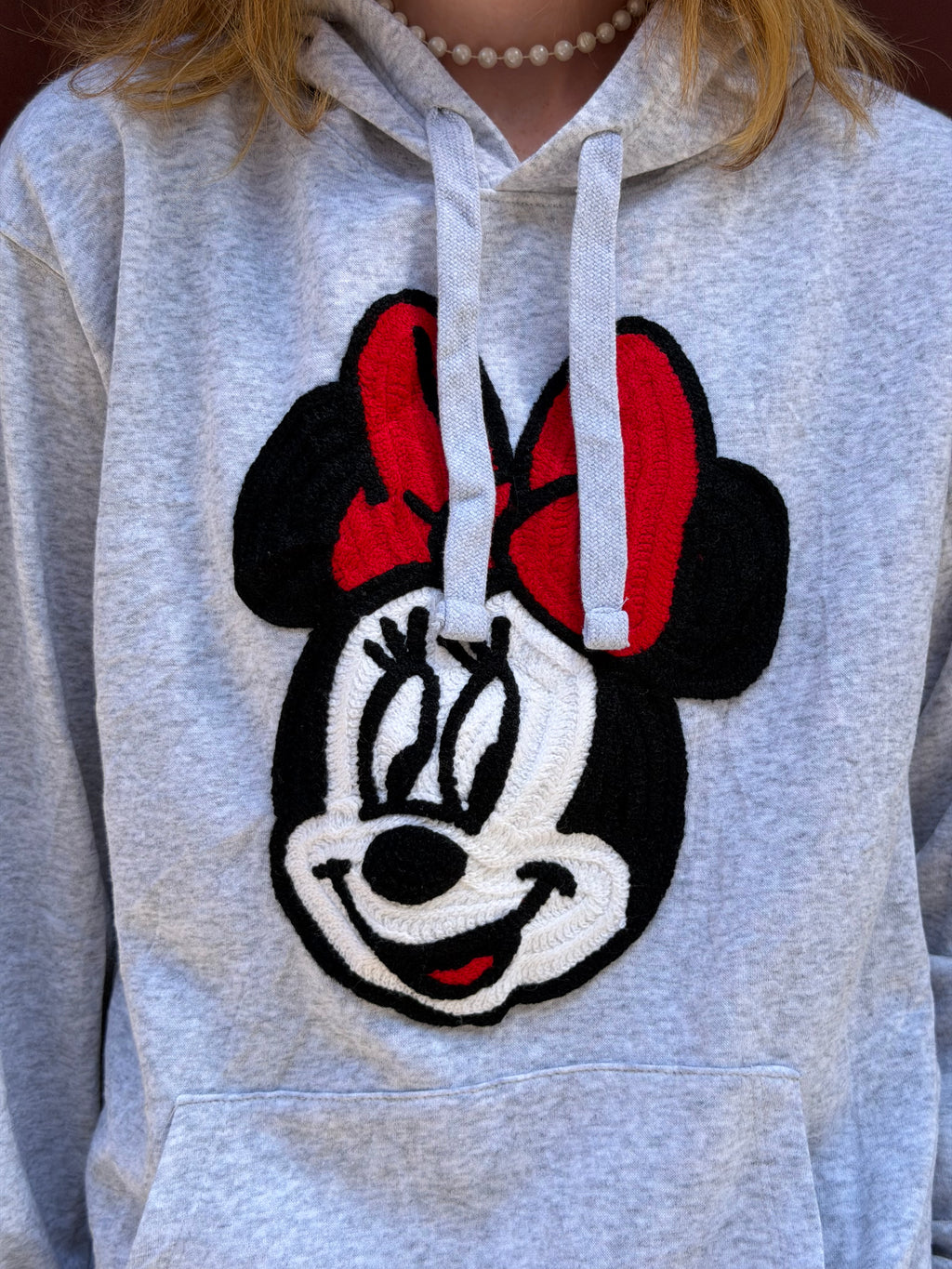 Sweat gris Minnie Mouse
