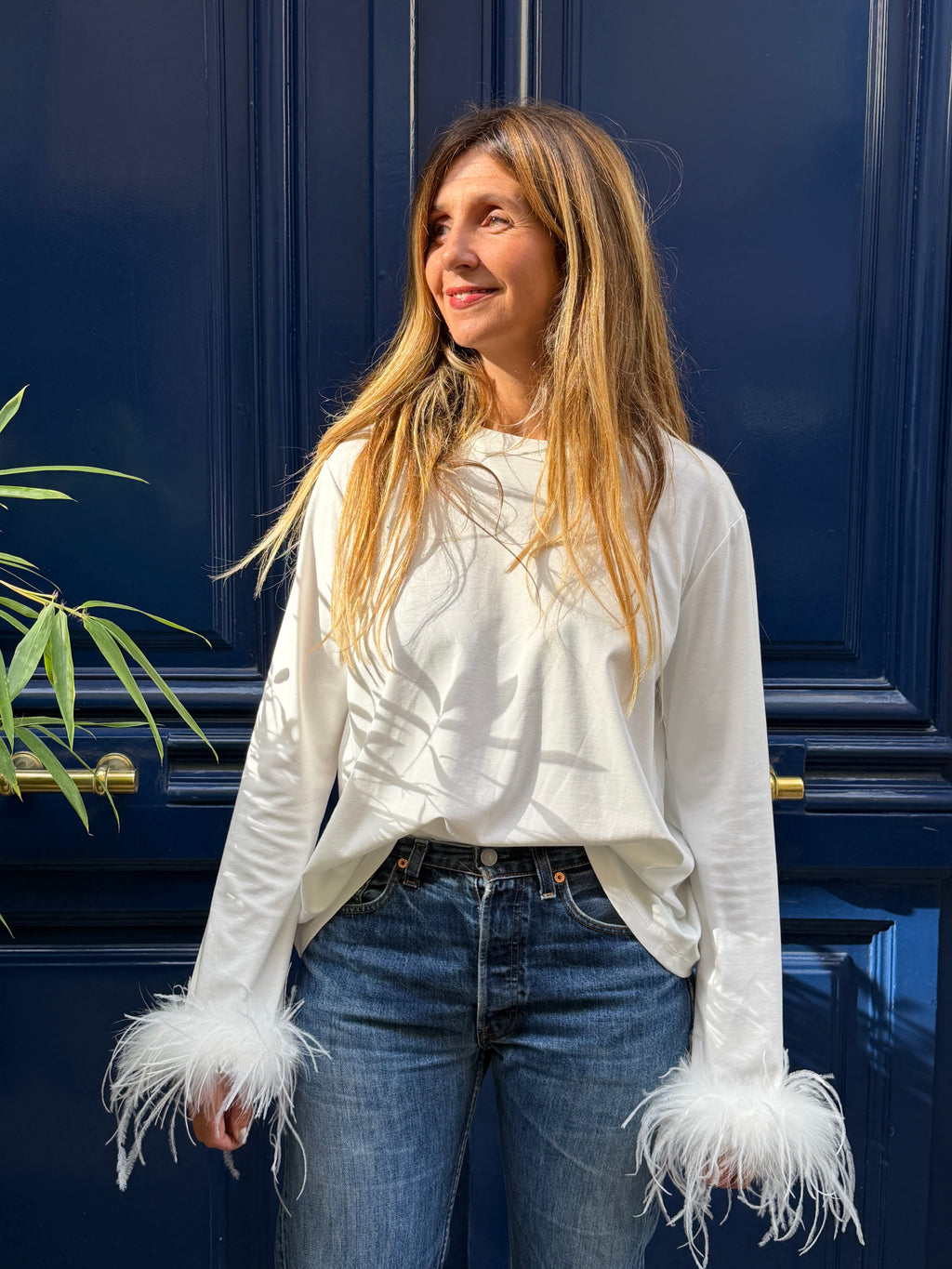 T-shirt blanc manches longues à plumes