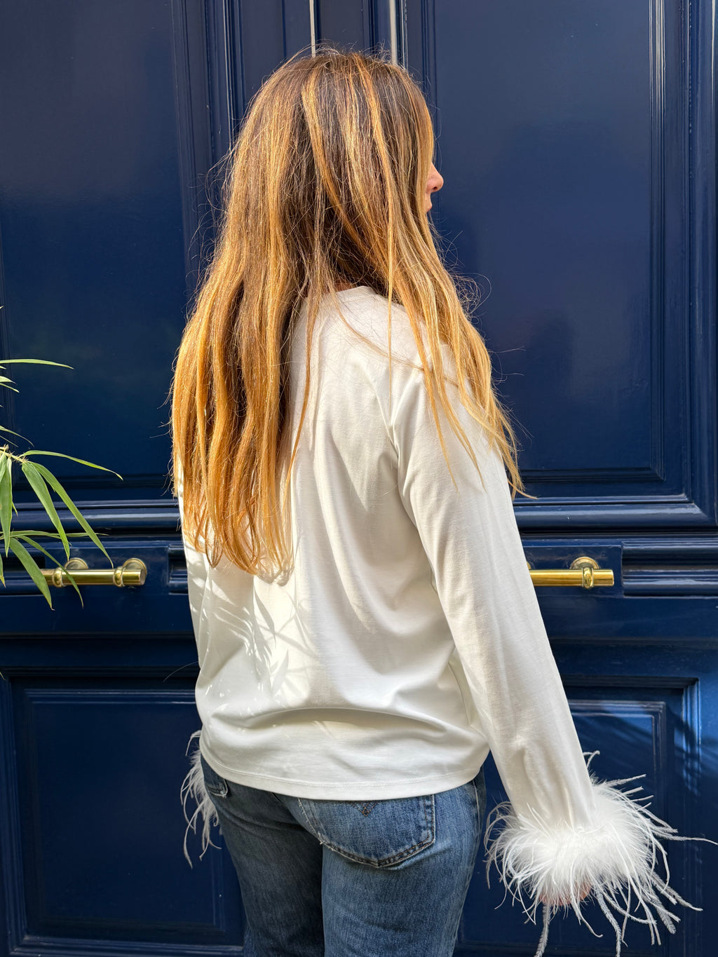 T-shirt blanc manches longues à plumes