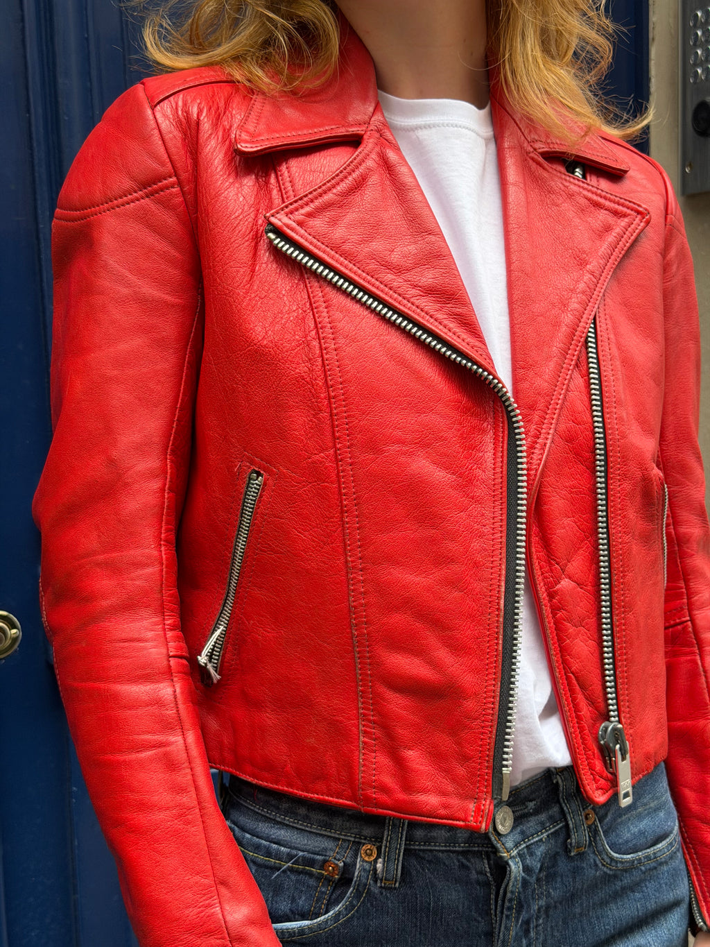 Perfecto en cuir rouge