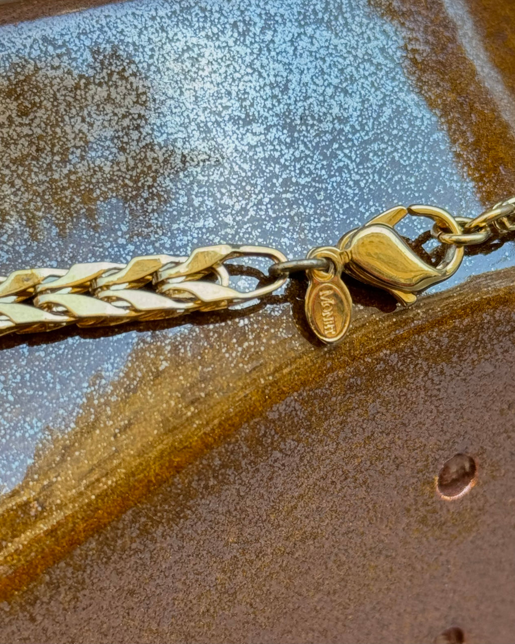 Collier à maillons dorés Monet
