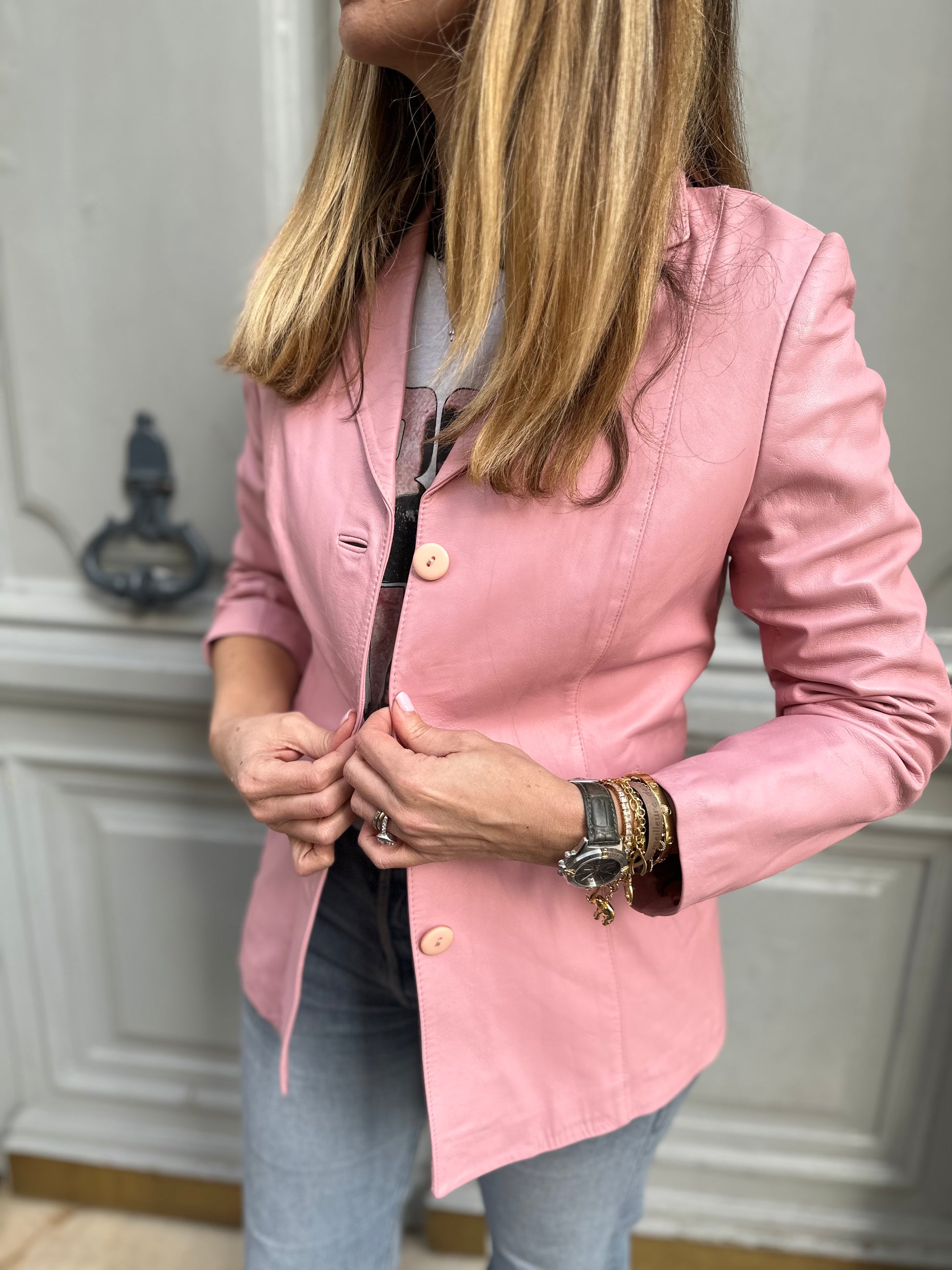 Veste en cuir rose