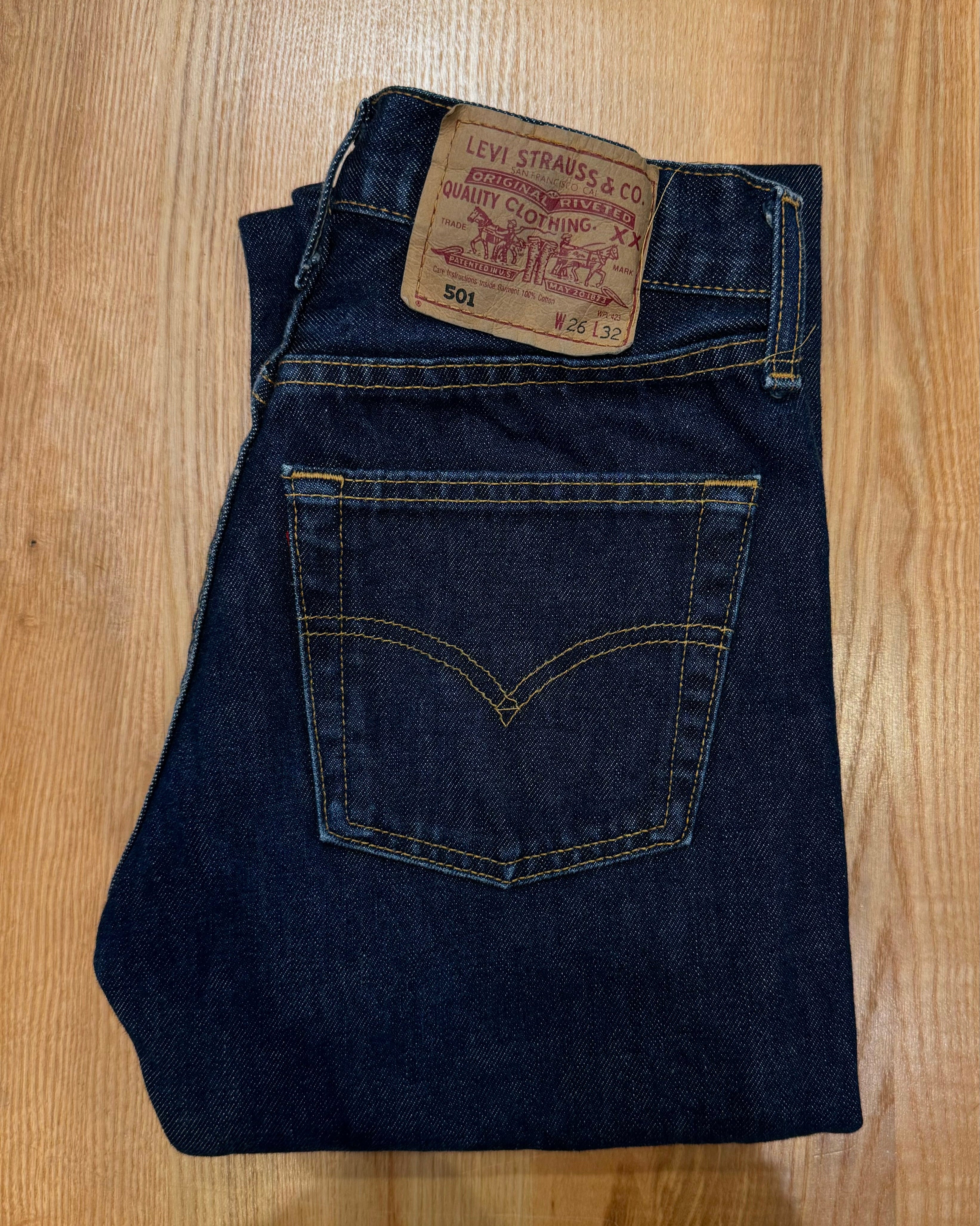 Jeans Levi's 501 W26 L32 - numéro Q3