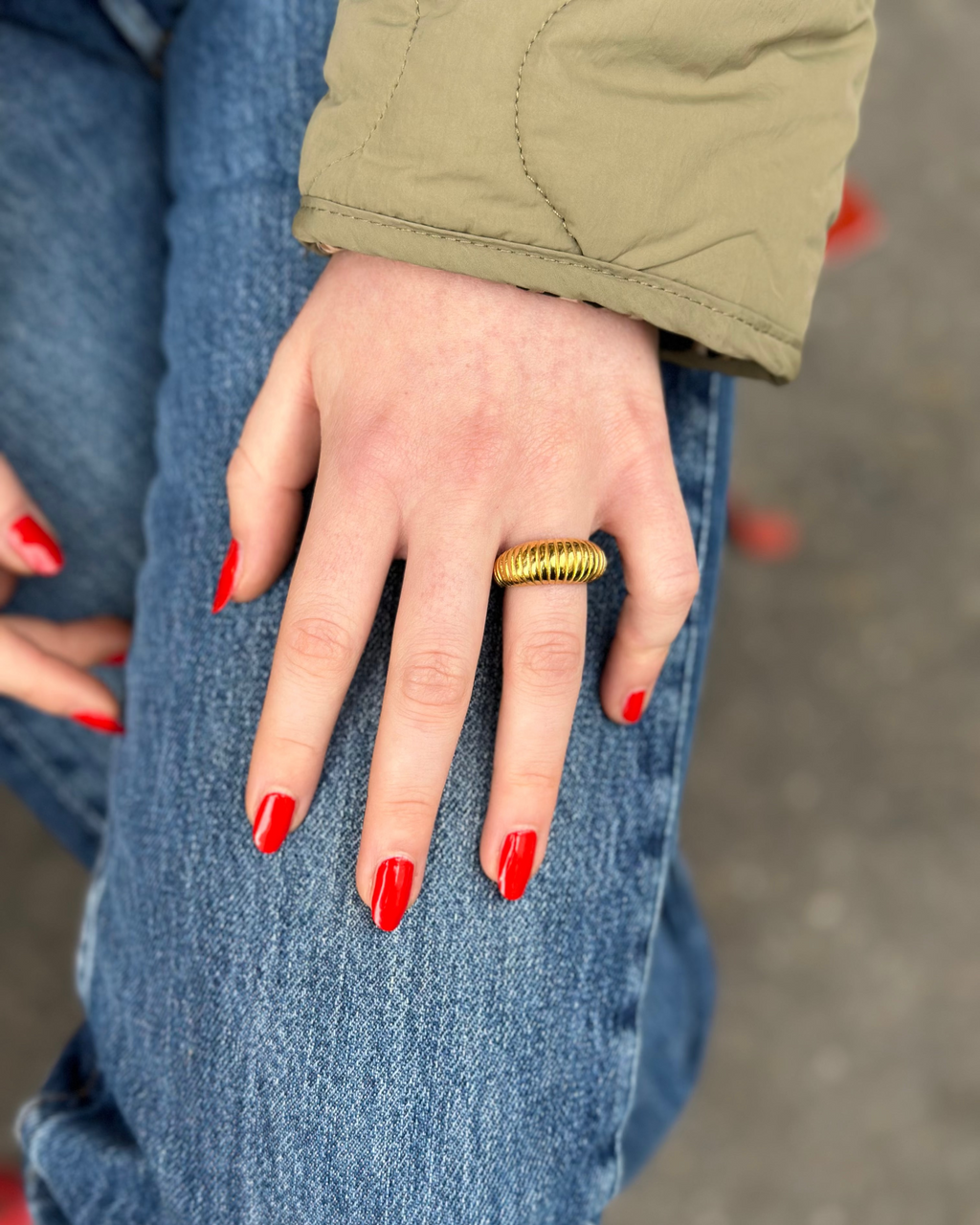 Bague godronnée dorée