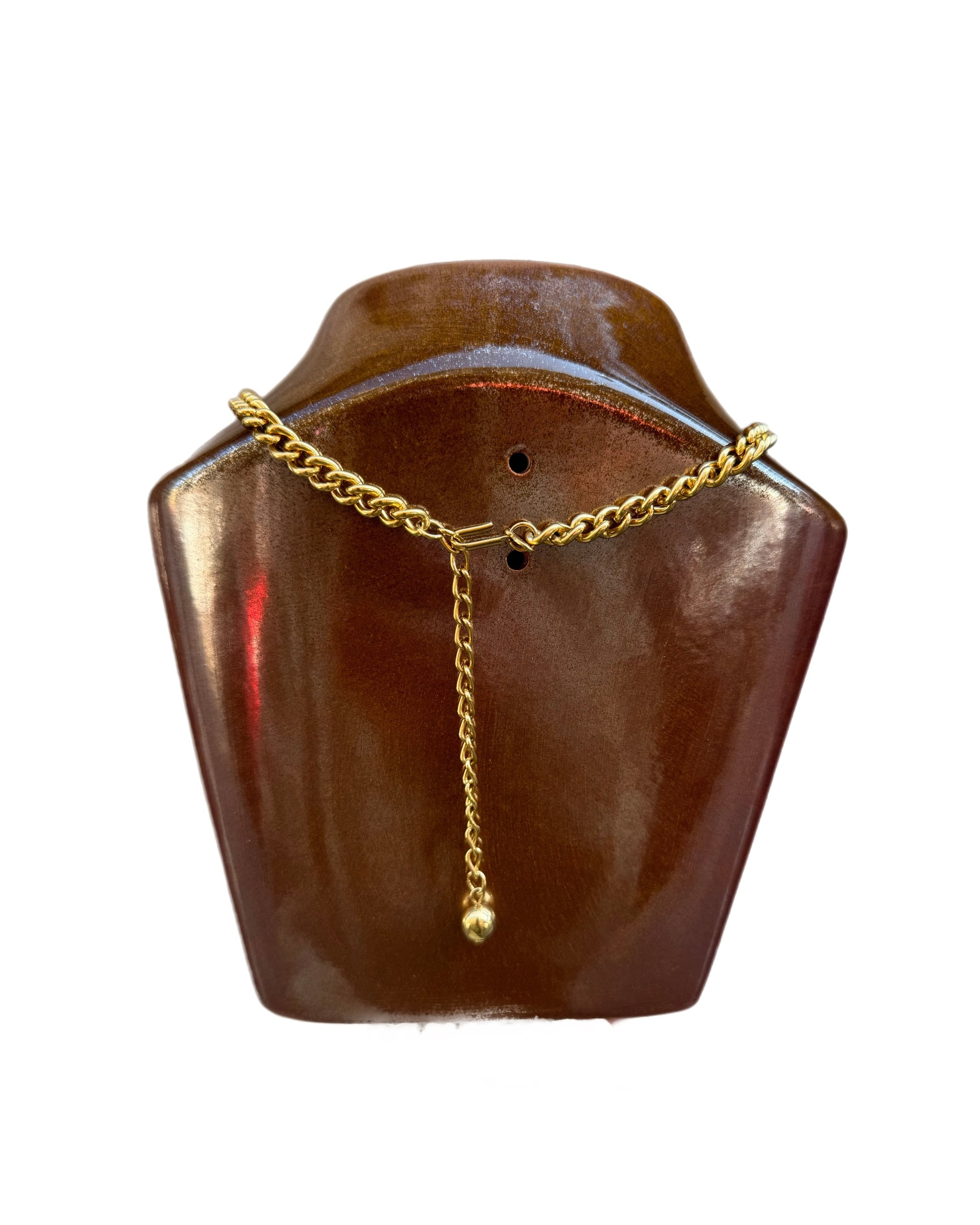 Collier doré Monet à pierres rouges