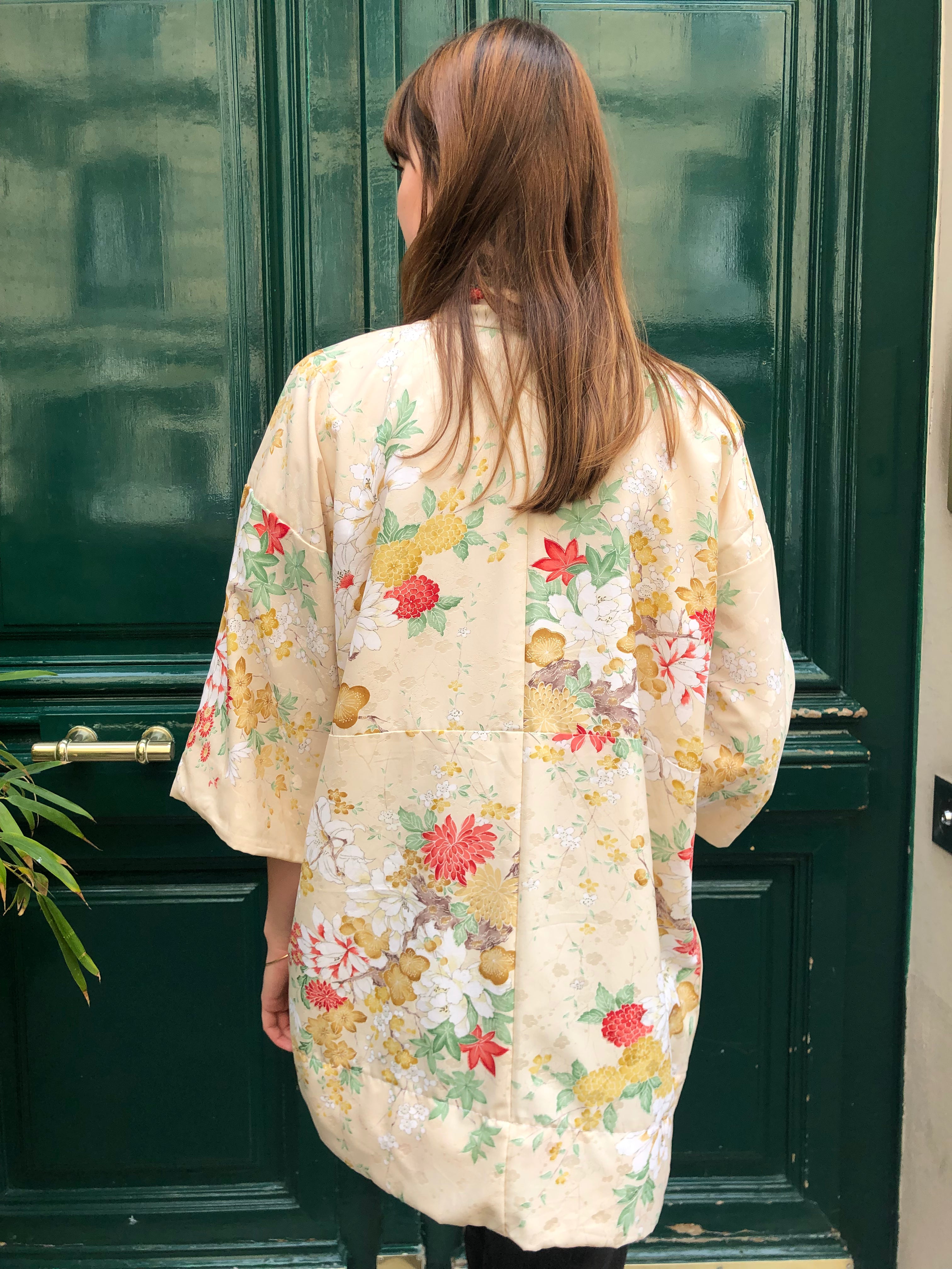 Kimono en soie beige