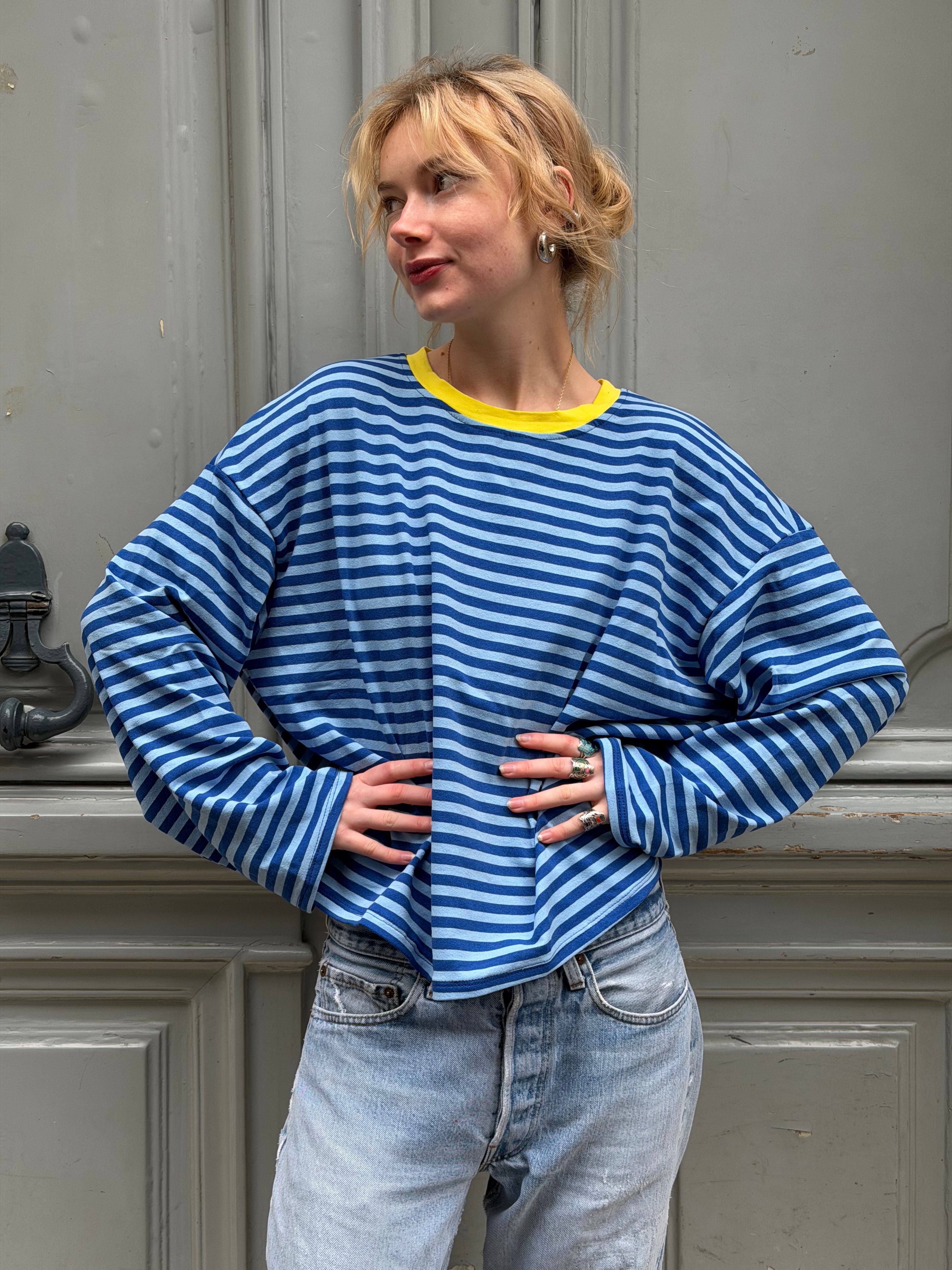 T-shirt marinière bleu et jaune