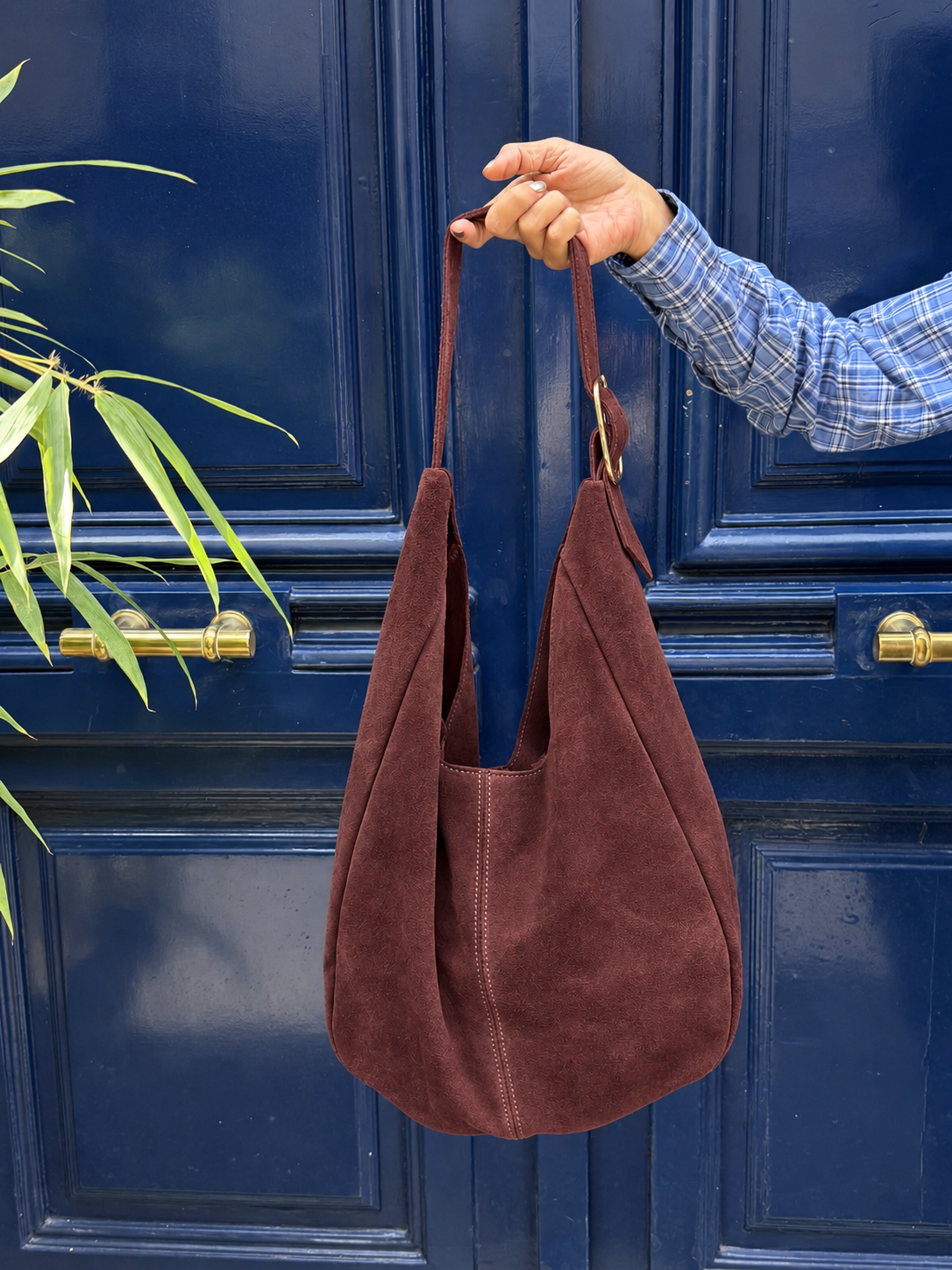 Sac hobo en cuir velours bordeaux