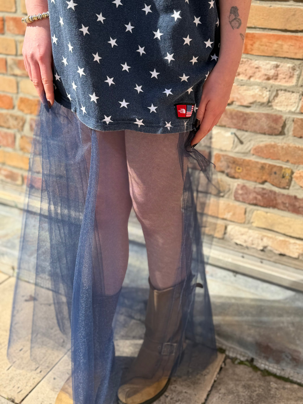 Robe upcyclée The North Face étoiles et tulle
