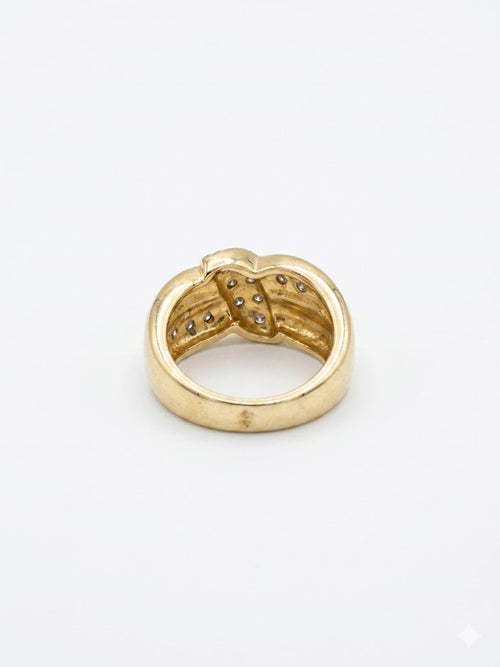 Bague vintage dorée à maillons croisés et strass