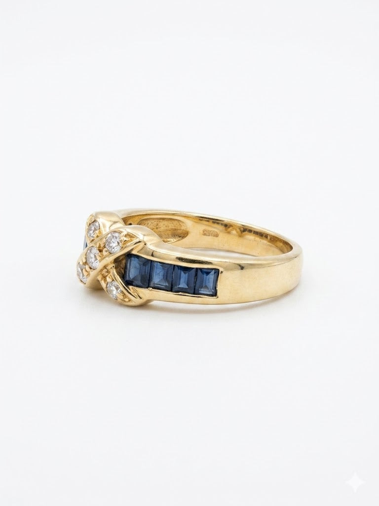 Bague vintage dorée sertie de pierres bleues et strass