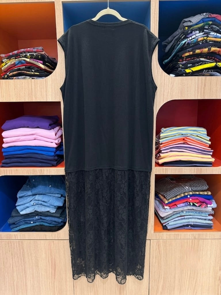 Robe upcyclée Fruit of the Loom Noire