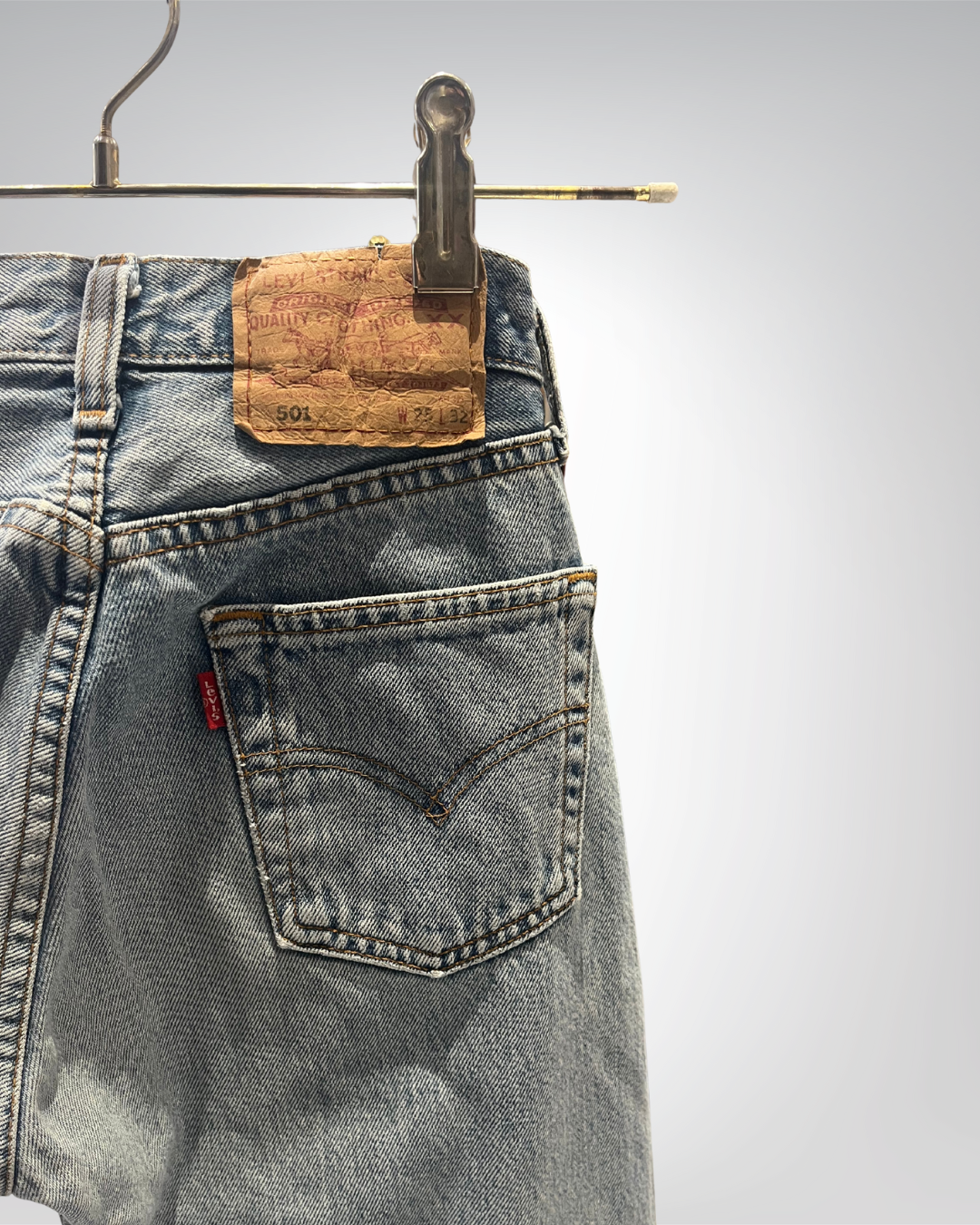 Jeans Levi's 501 W27 L32 - numéro EEE