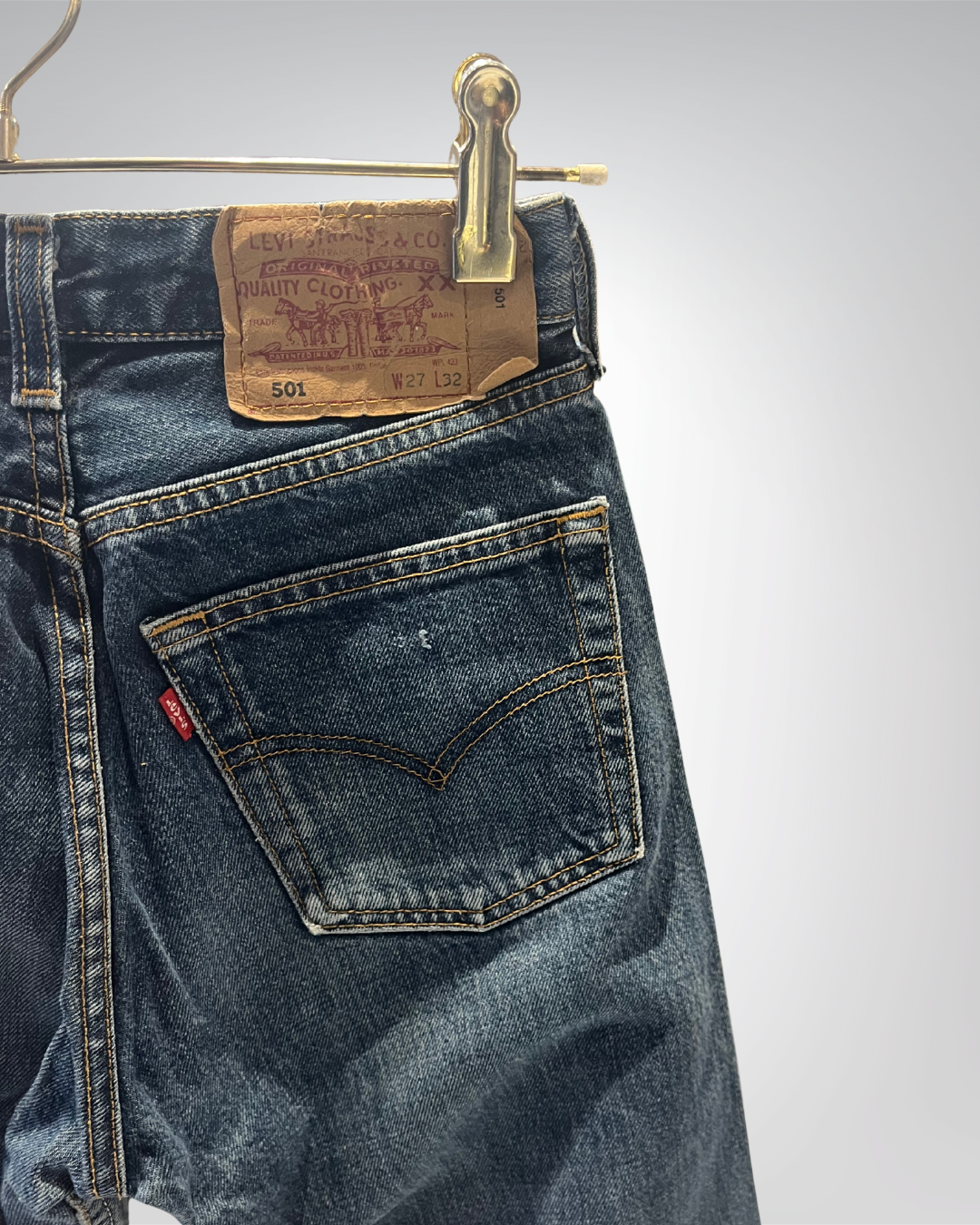 Jeans Levi's 501 W25 L32 - numéro FFF