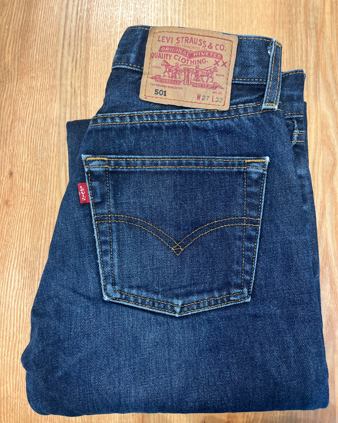 Jeans Levi's 501 W27 L32 - numéro YYY