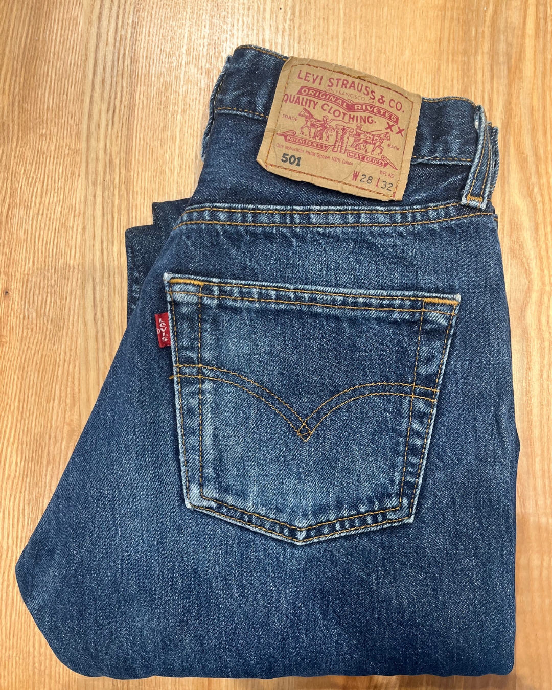 Jeans Levi's 501 W28 L32 - numéro RRR