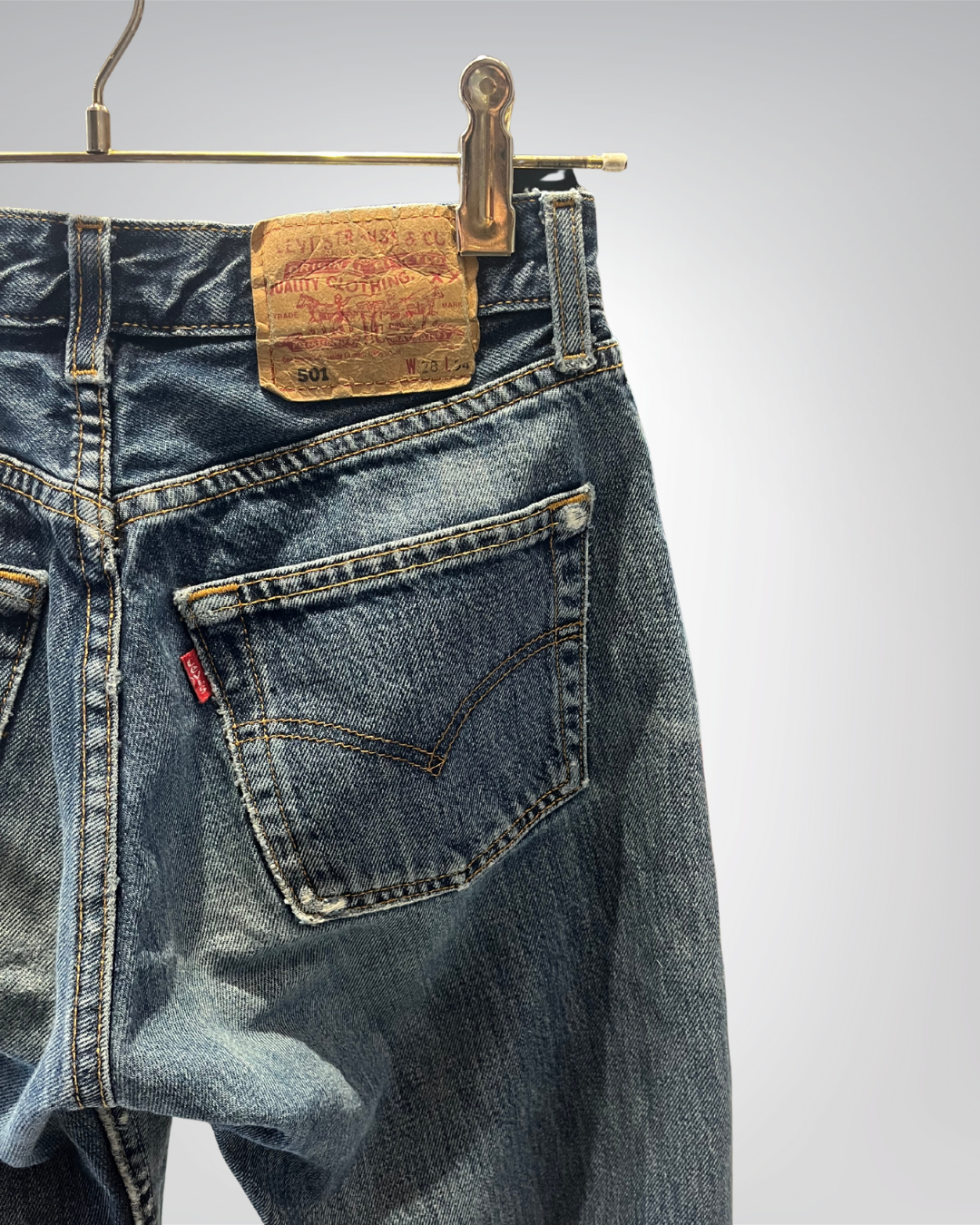 Jeans Levi's 501 W28 L34 - numéro KKKK