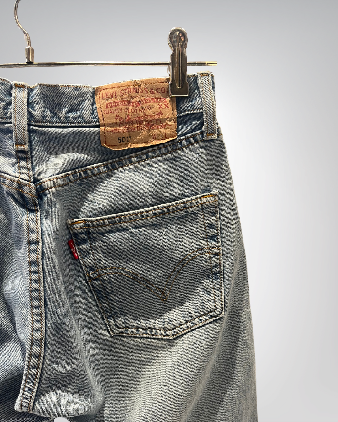 Jeans Levi's 501 W28 L30 - numéro LL