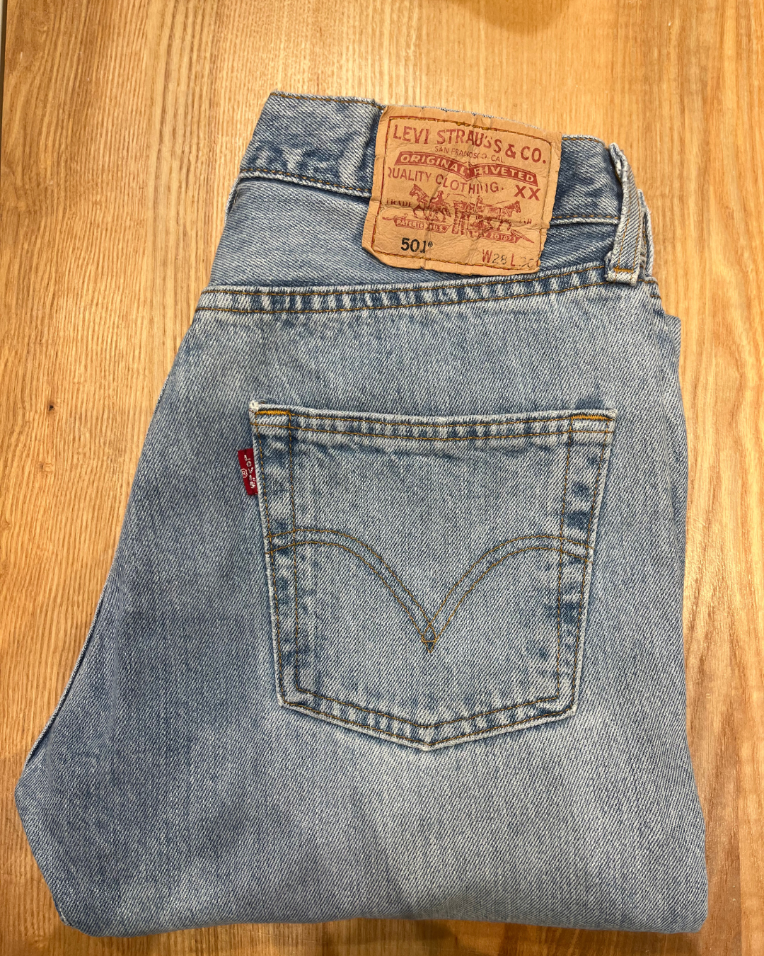 Jeans Levi's 501 W28 L30 - numéro LL