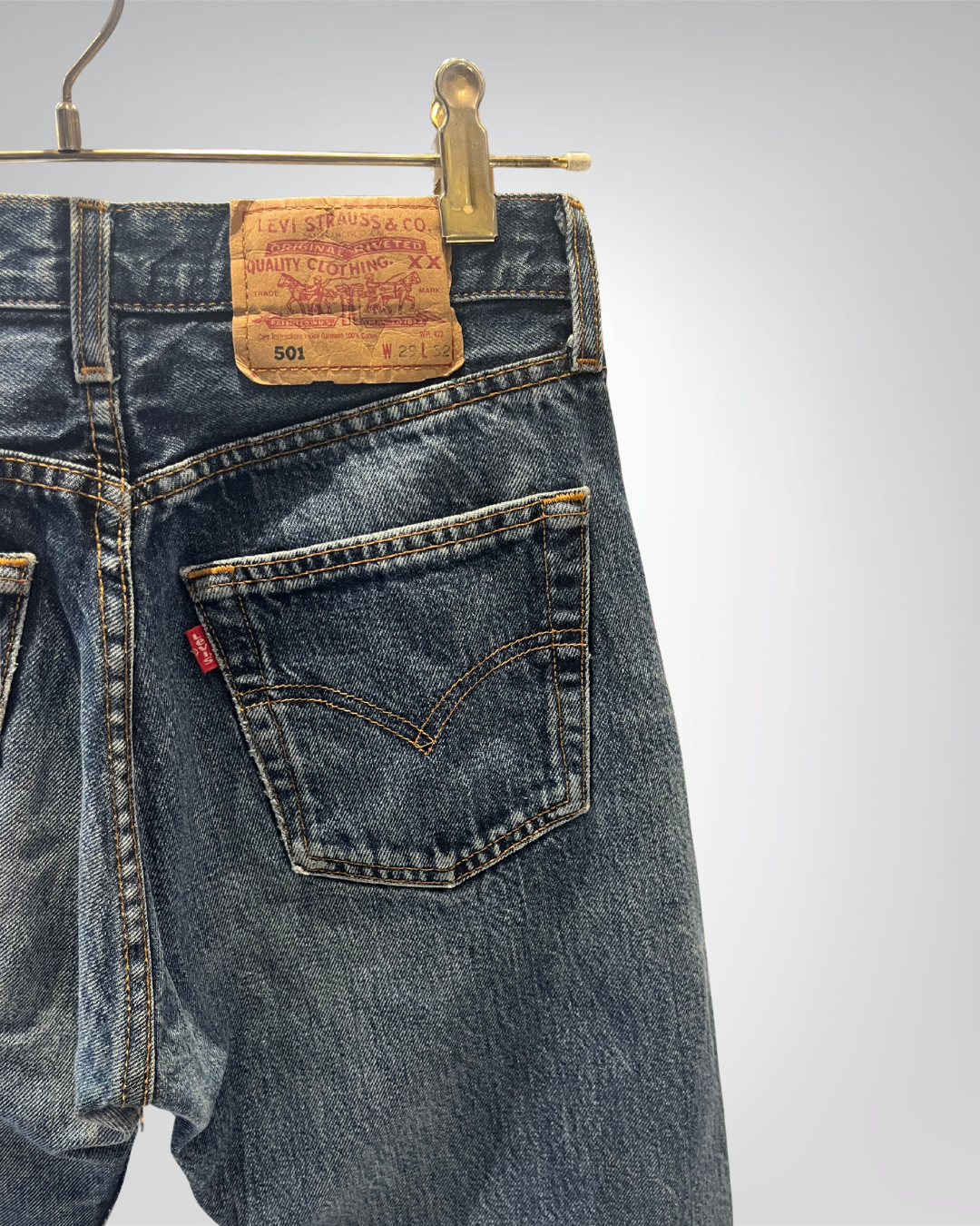 Jeans Levi's 501 W29 L32 - numéro VVV