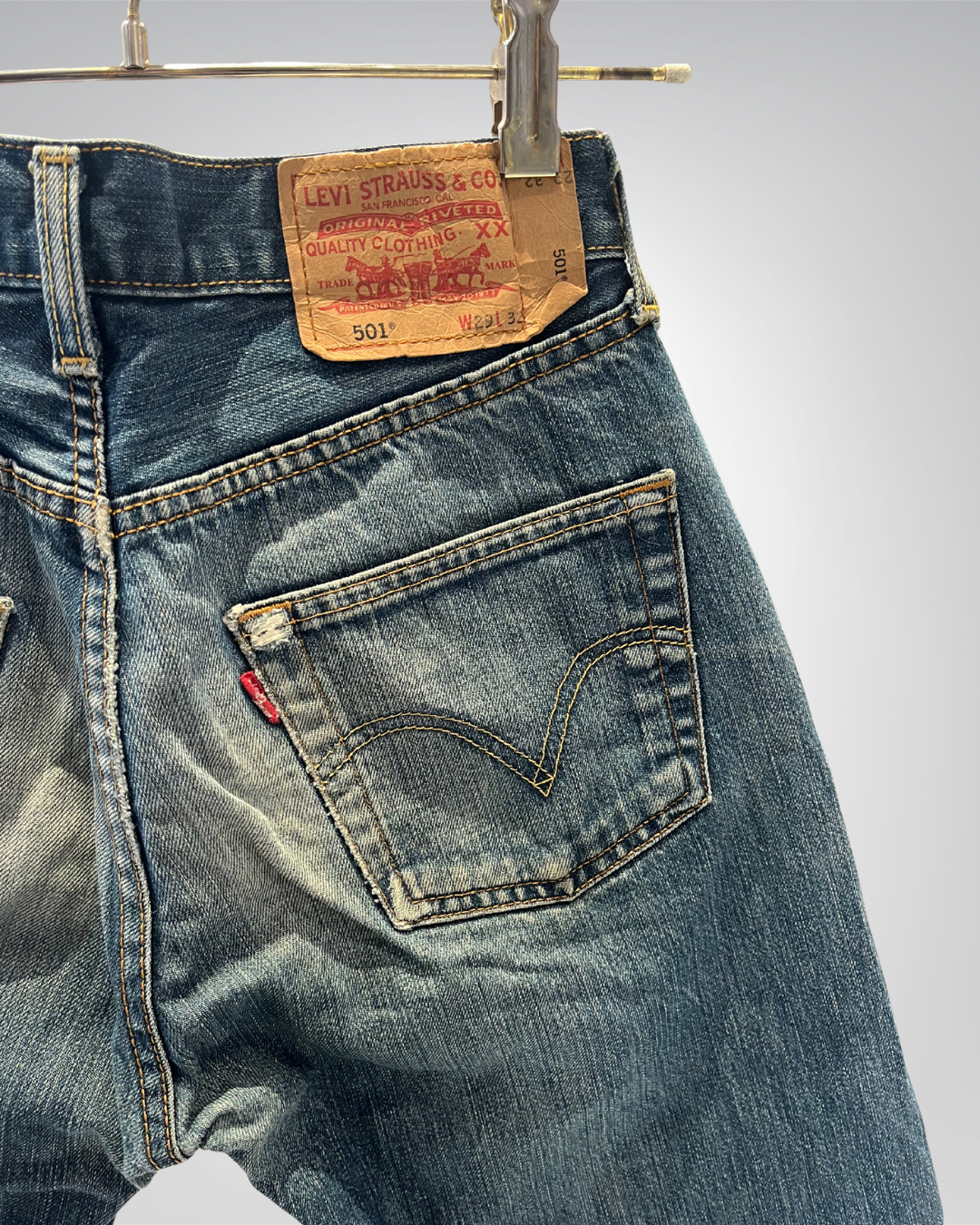 Jeans Levi's 501 W29 L32 - numéro WW