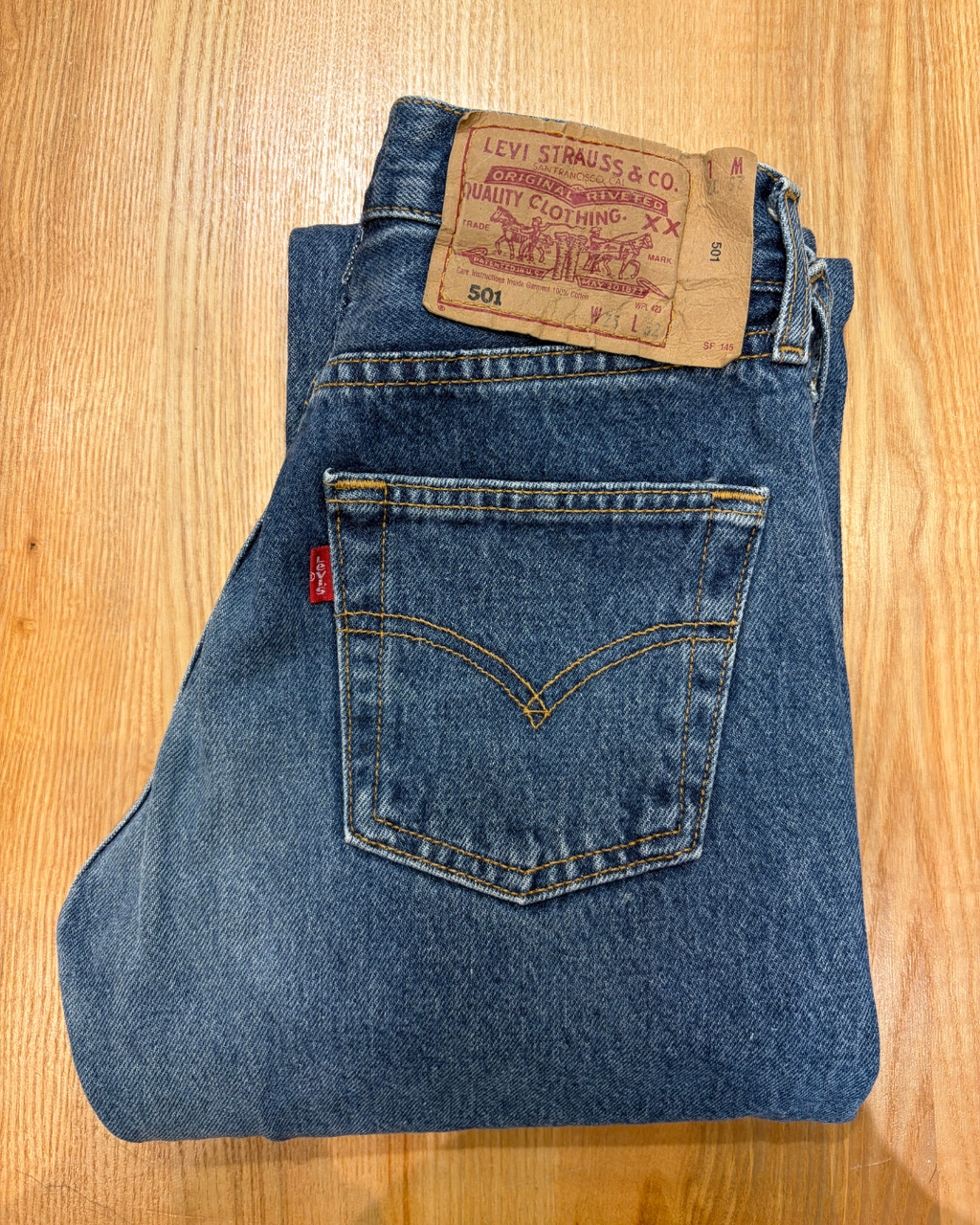 Jeans Levi's 501 W25 L32 - numéro N2