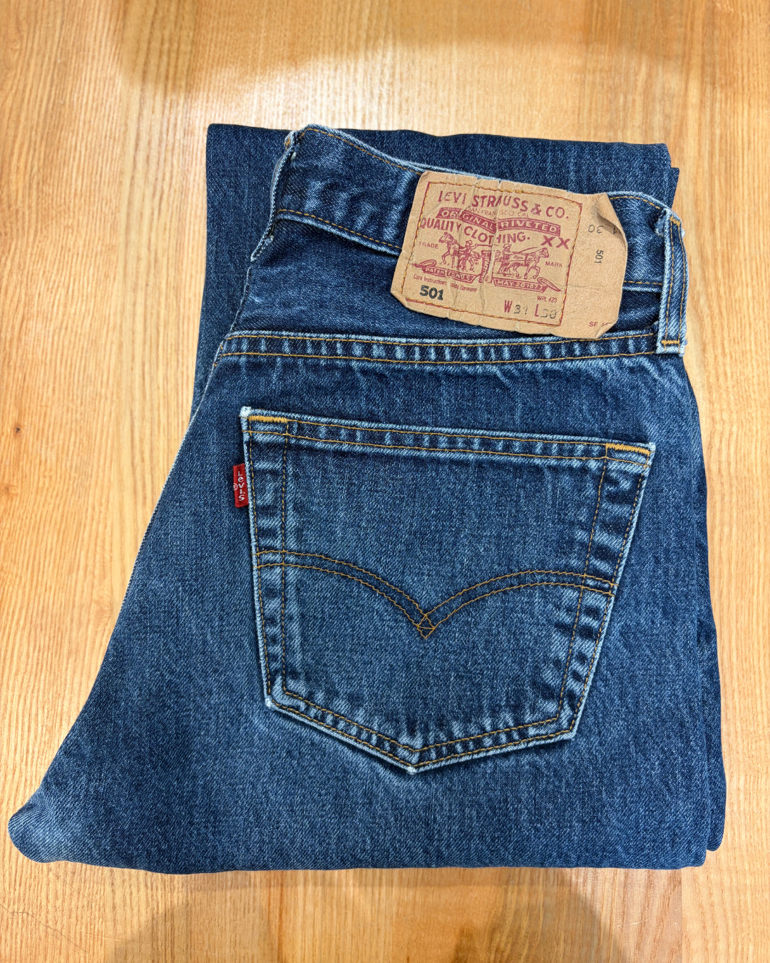 Jeans Levi's 501 W31 L30 - numéro L2