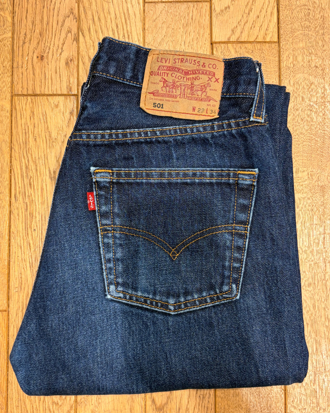 Jeans Levi's 501 W29 L34 - numéro J7