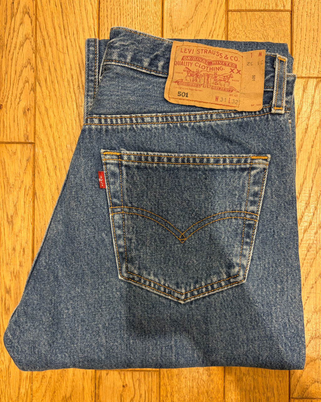 Jeans Levi's 501 W31 L32 - numéro K2