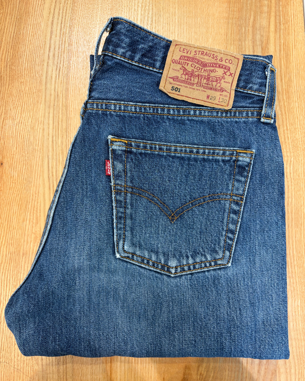 Jeans Levi's 501 W29 L30 - Numéro L5