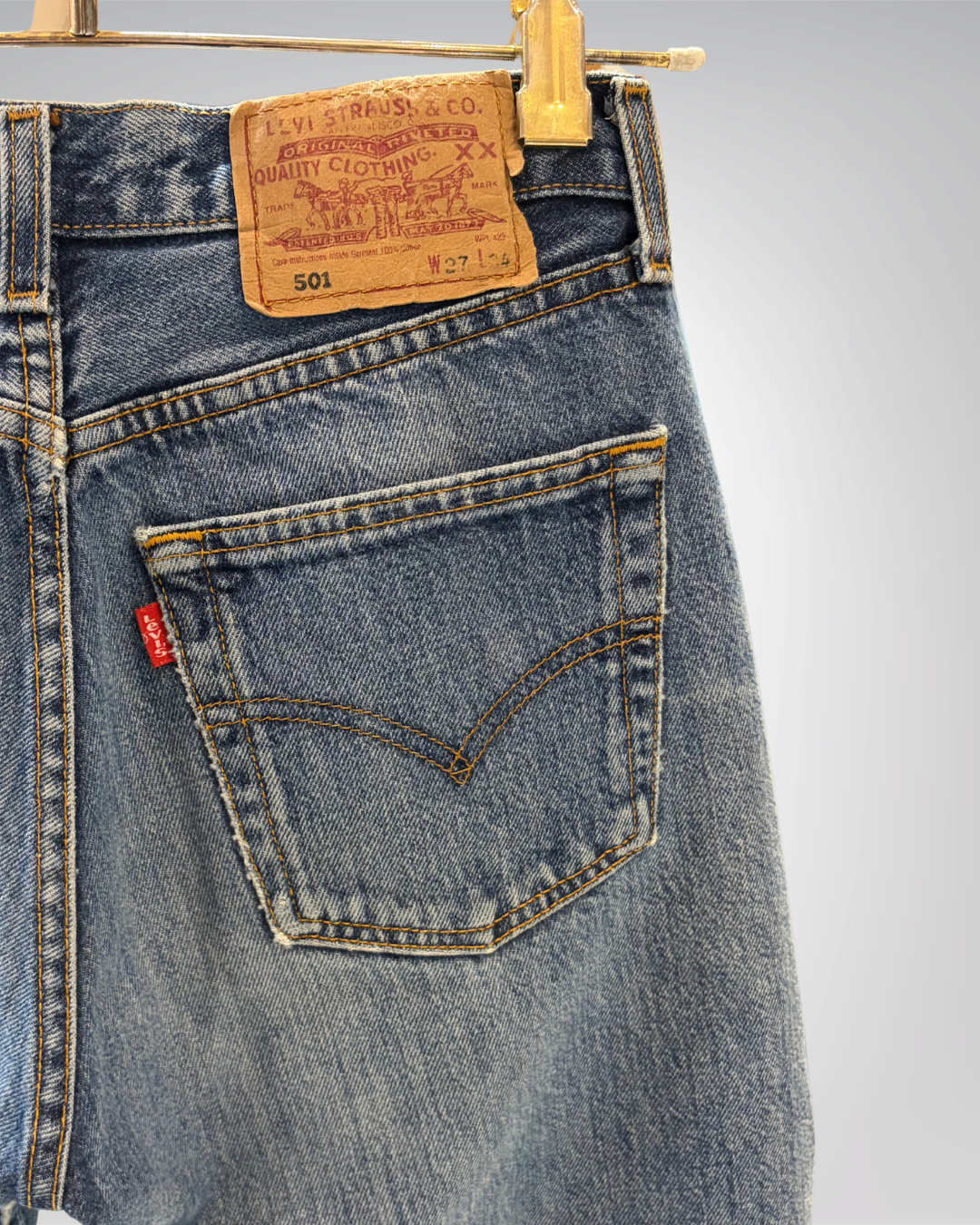 Jeans Levi's 501 W27 L34 - numéro M1