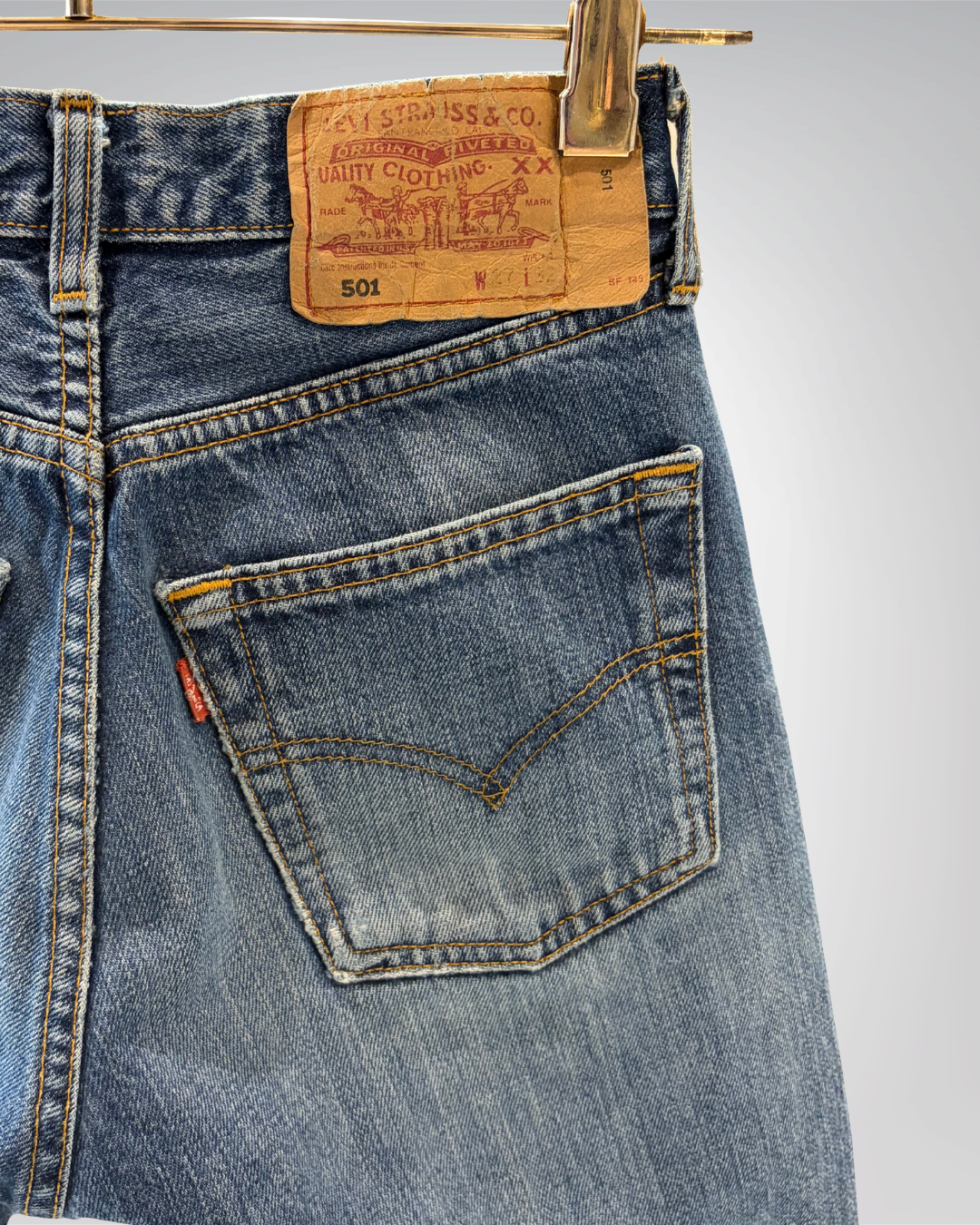 Jeans Levi's 501 W27 L32 - numéro I6
