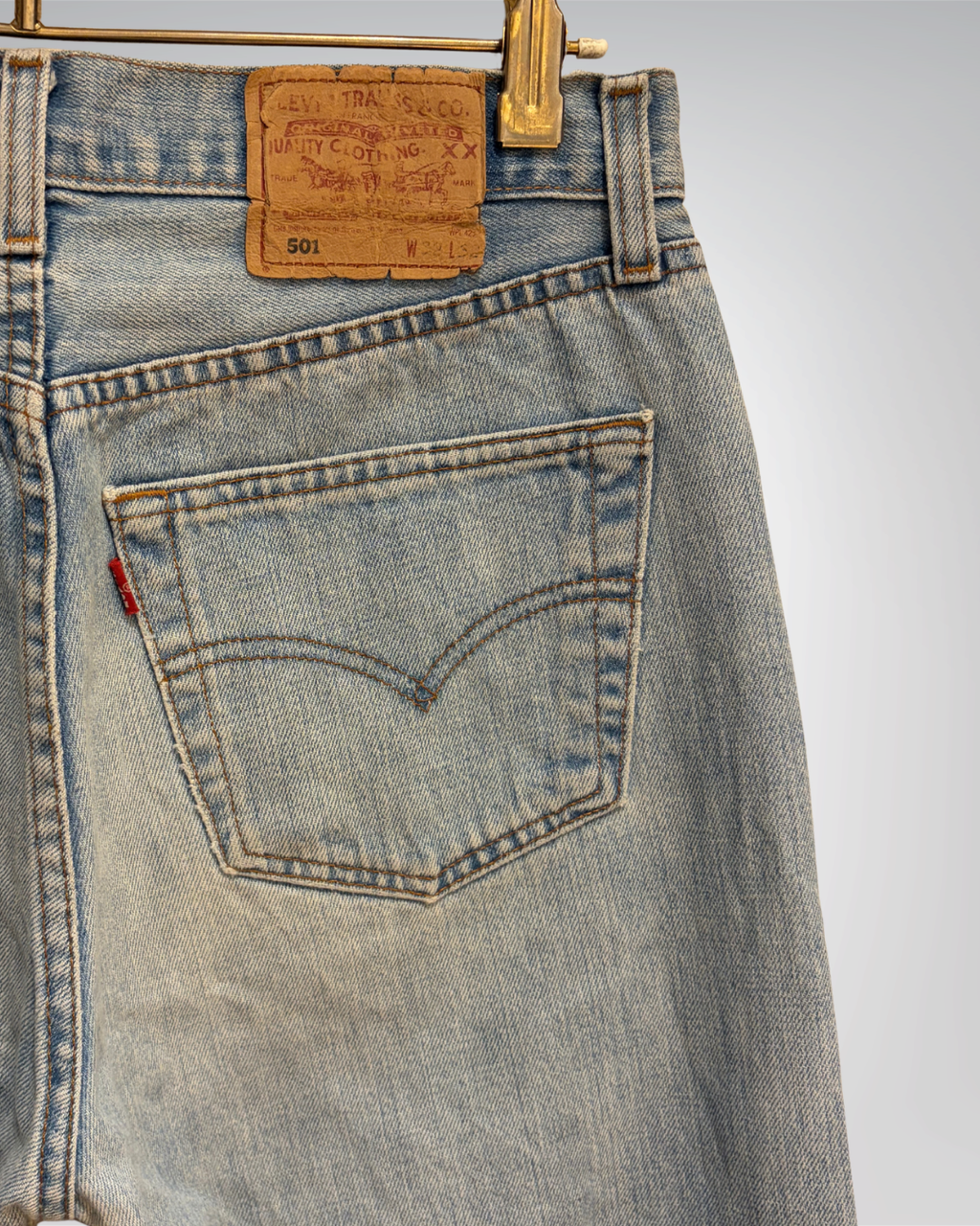 Jeans Levi's 501 W32 L32 - numéro K3