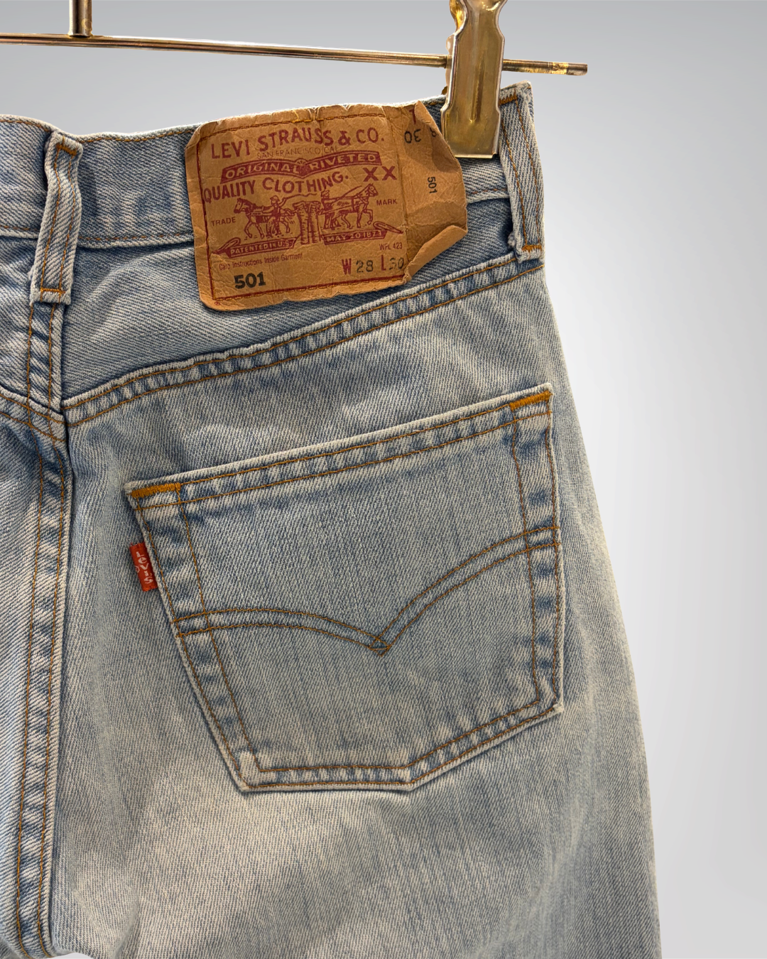 Jeans Levi's 501 W28 L30 - numéro I7