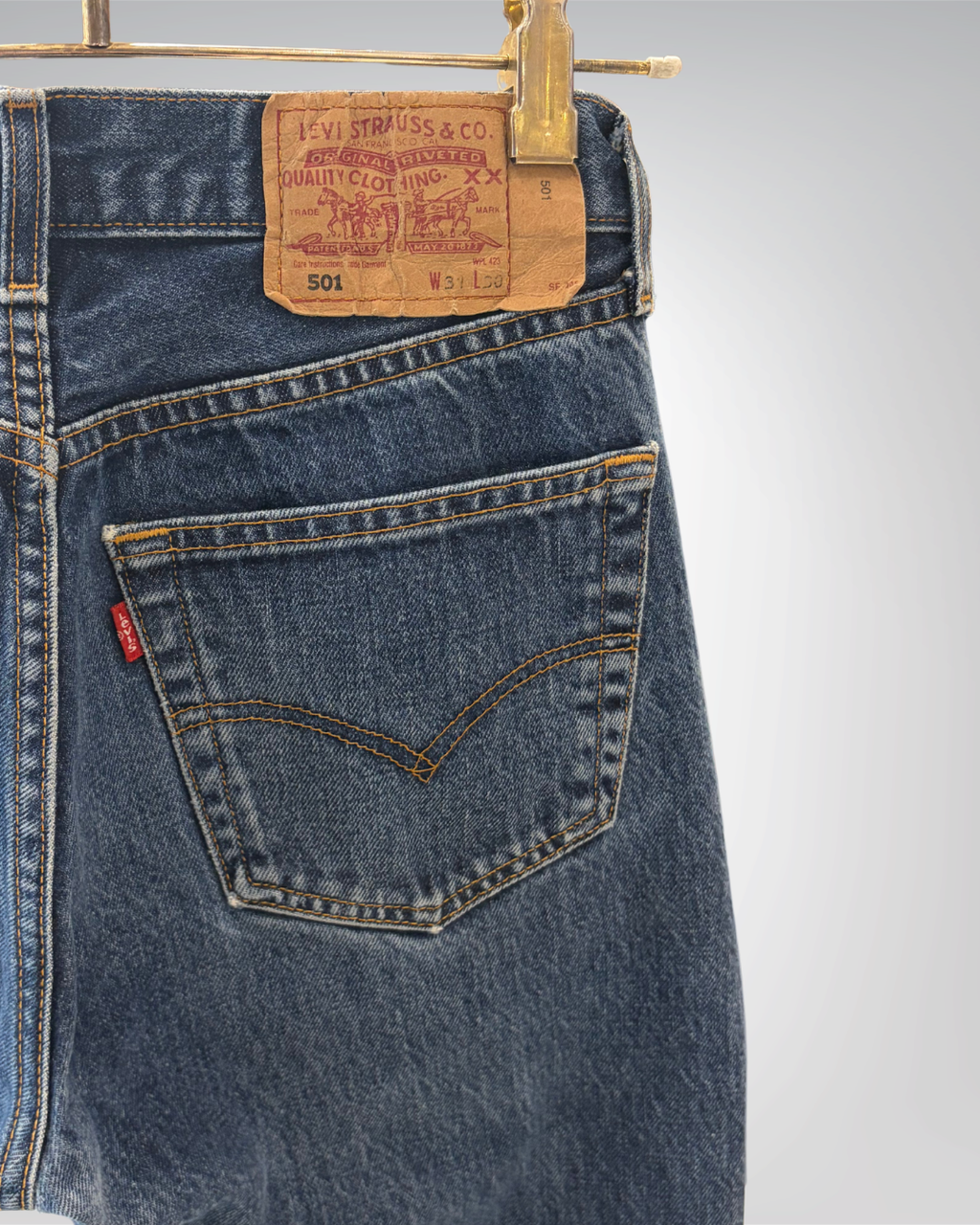 Jeans Levi's 501 W31 L30 - numéro L2