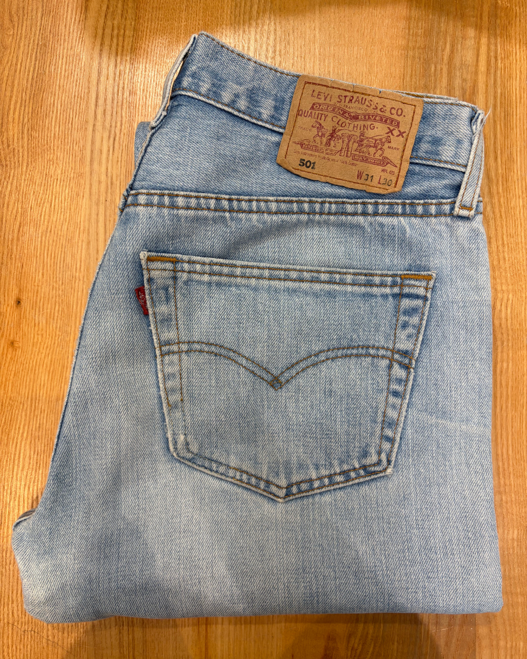 Jeans Levi's 501 W31 L30 - numéro L1