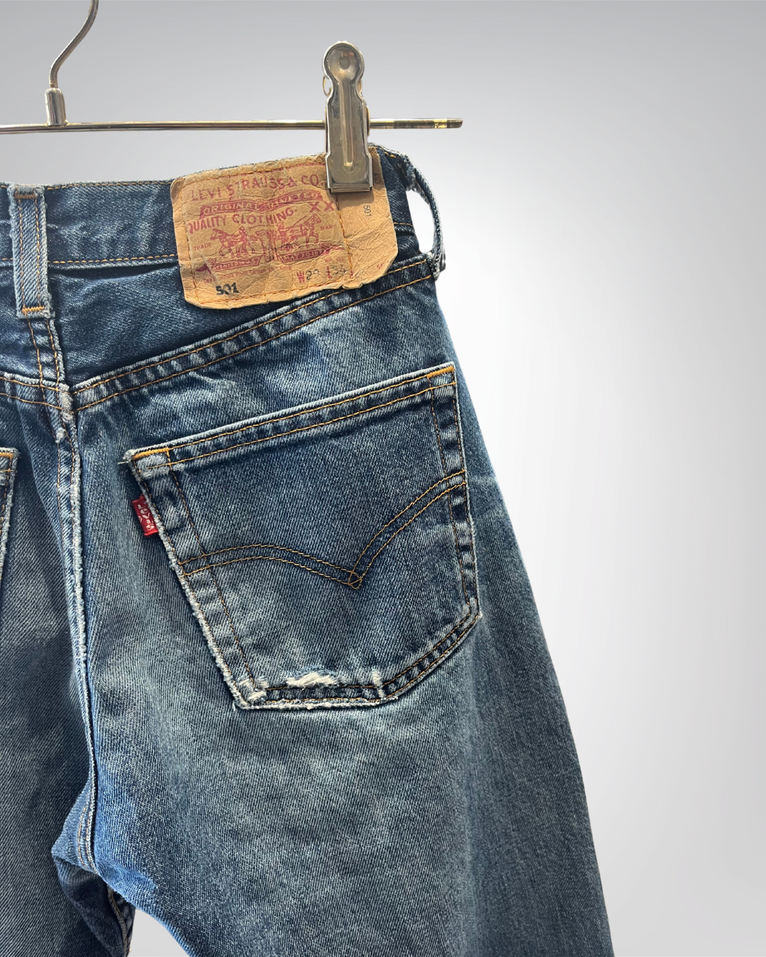 Jeans Levi's 501 W29 L34 - numéro AAAA