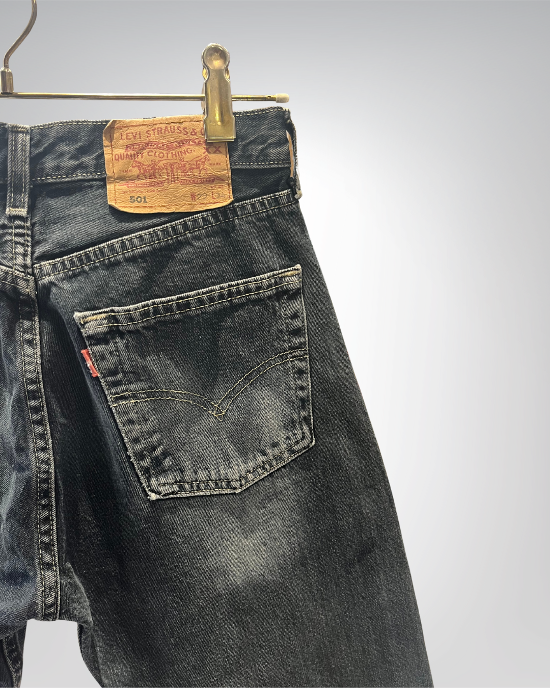 Jeans Levi's 501 W29 L34 - numéro TTT