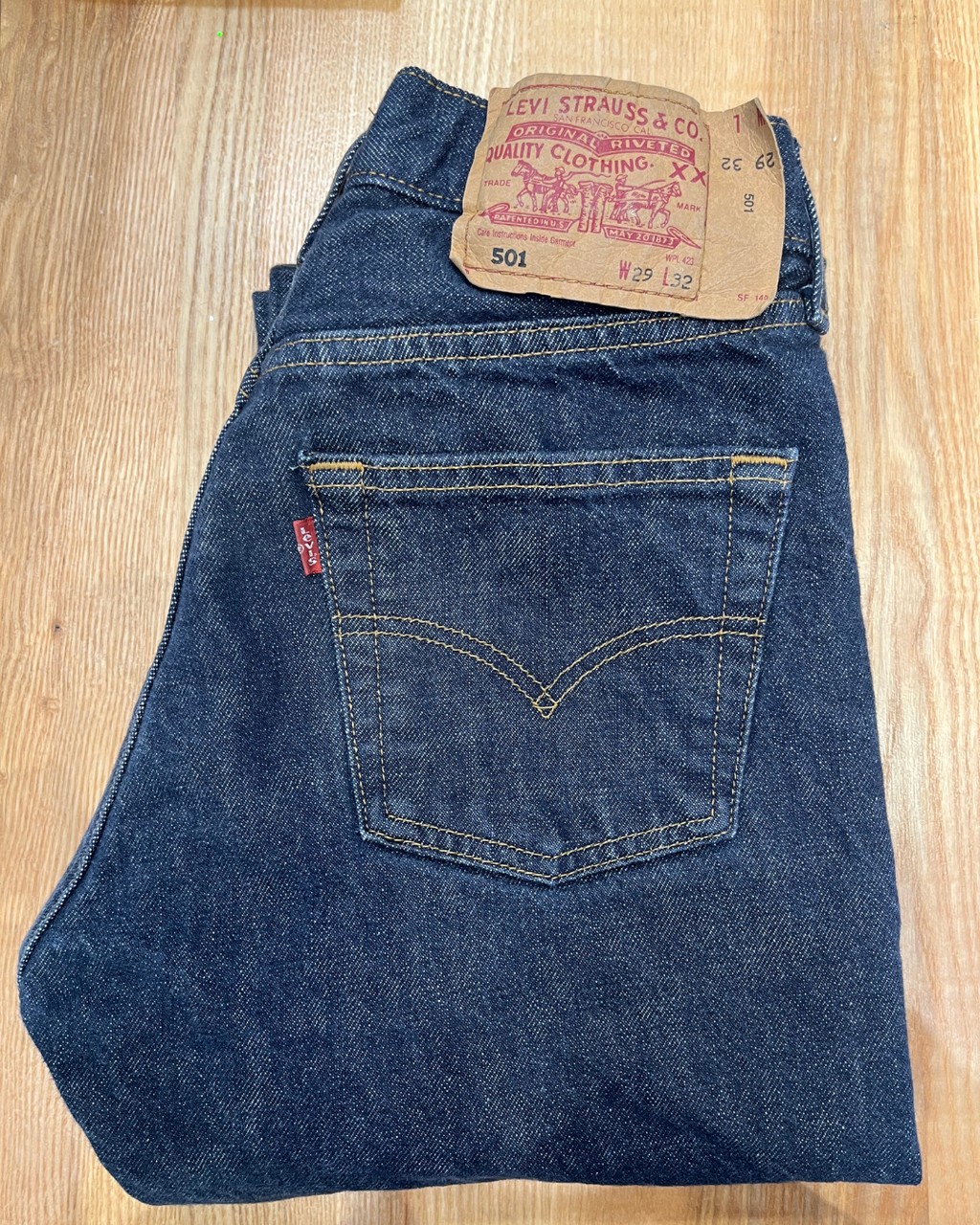 Jeans Levi's 501 W29 L32 - numéro VV
