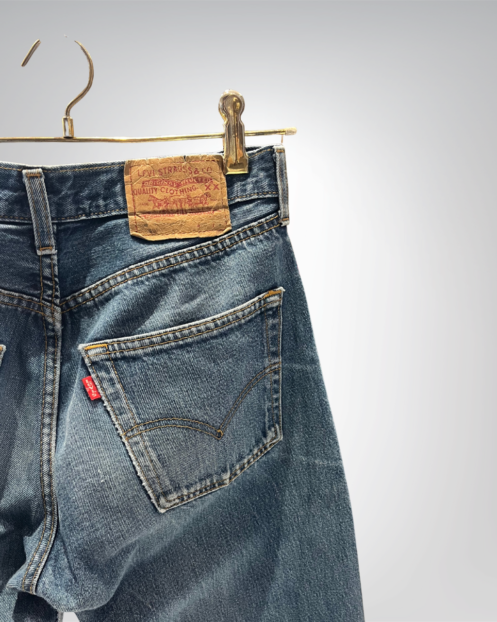 Jeans Levi's 501 W30 L34 - numéro VVVV