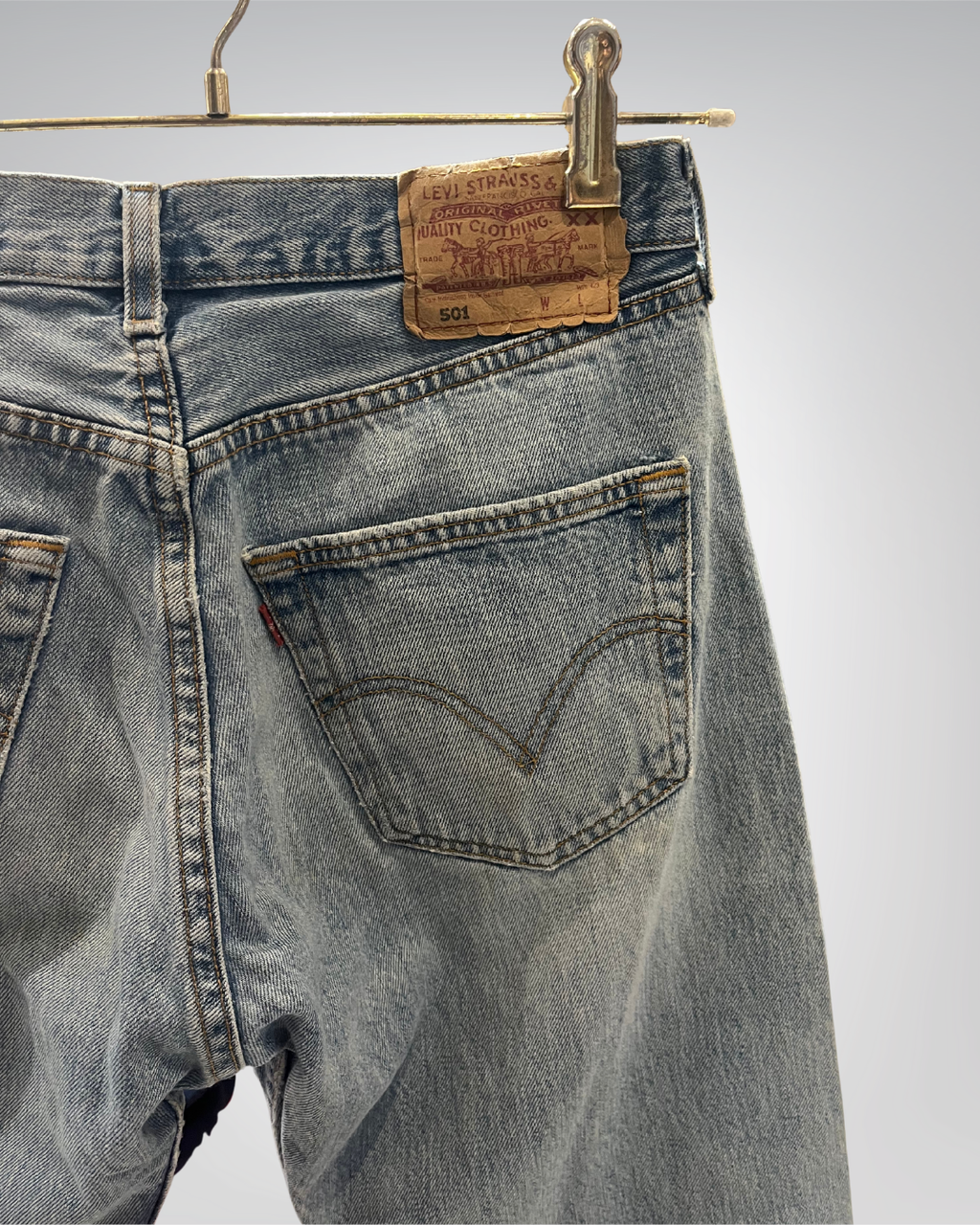 Jeans Levi's 501 W31 L34 - numéro 5Y