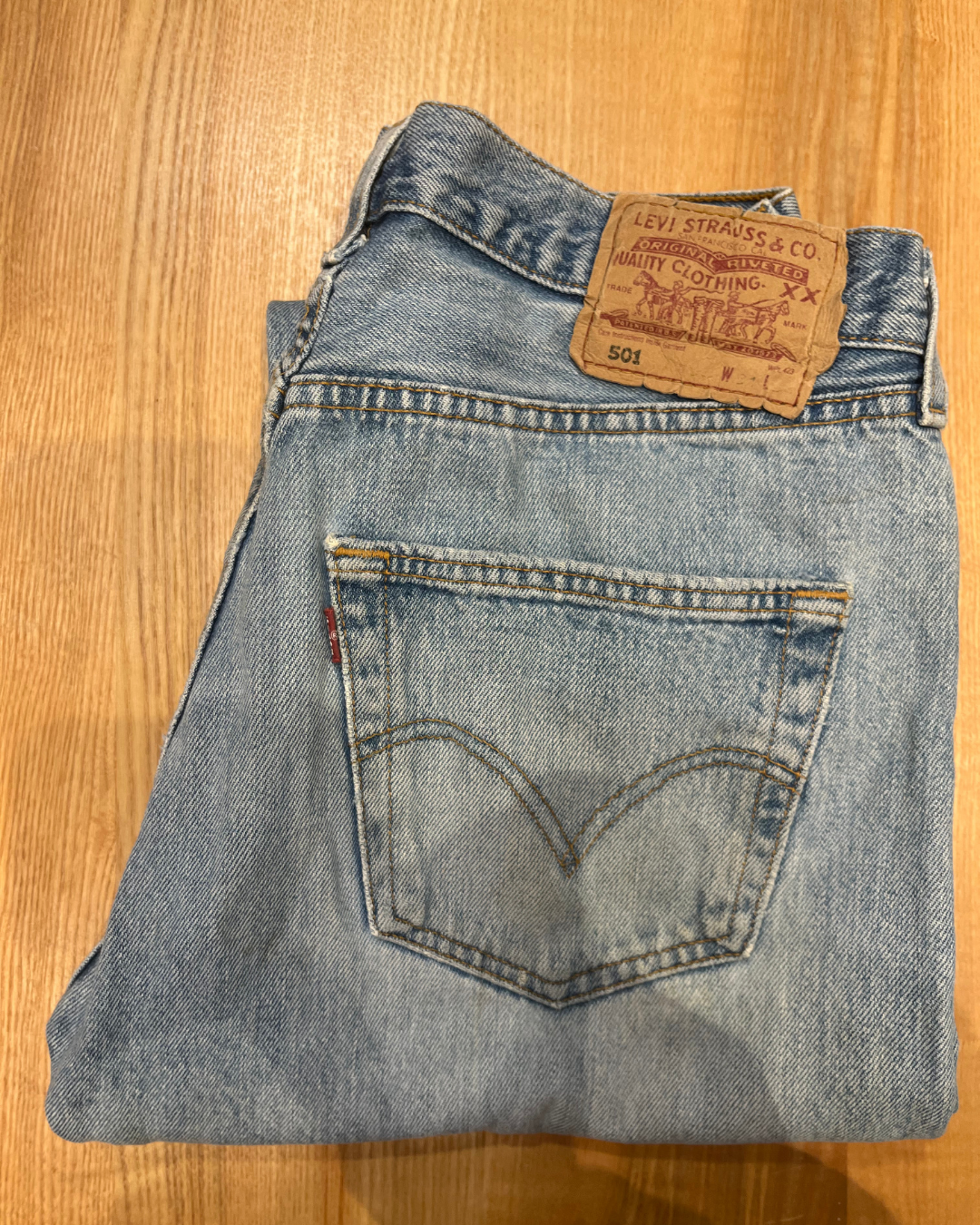 Jeans Levi's 501 W31 L34 - numéro 5Y
