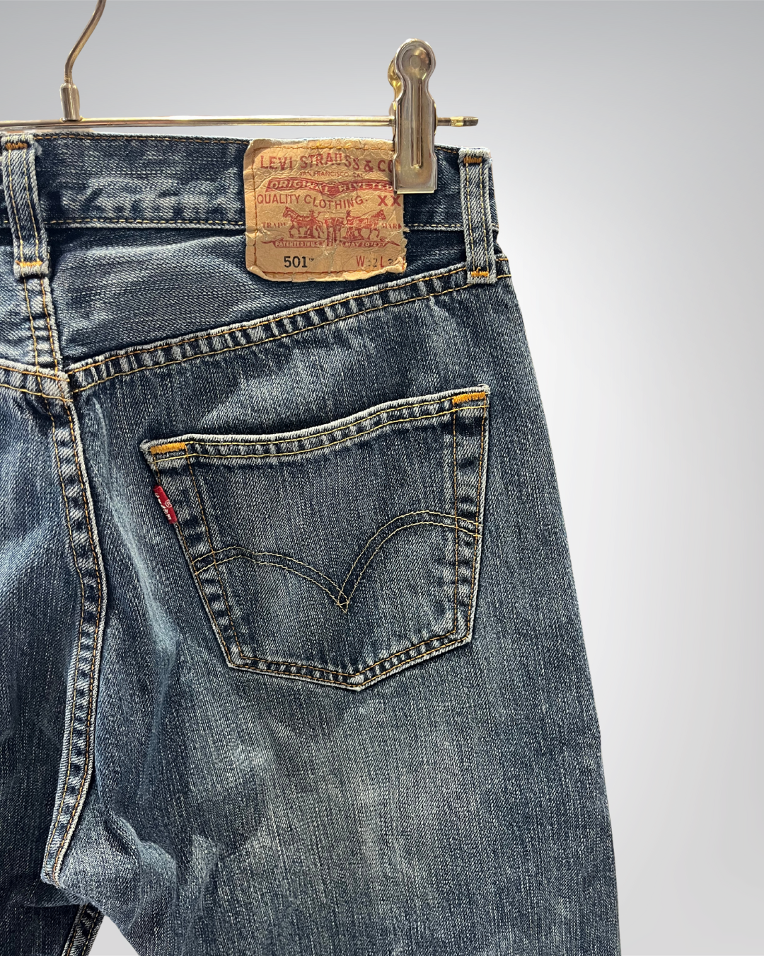 Jeans Levi's 501 W32 L32 - numéro NNN