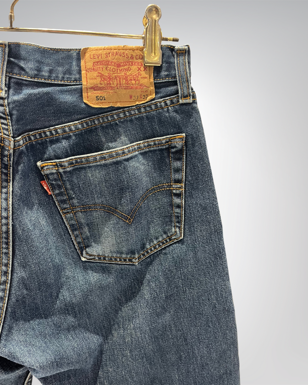 Jeans Levi's 501 W33 L32 - numéro OOO